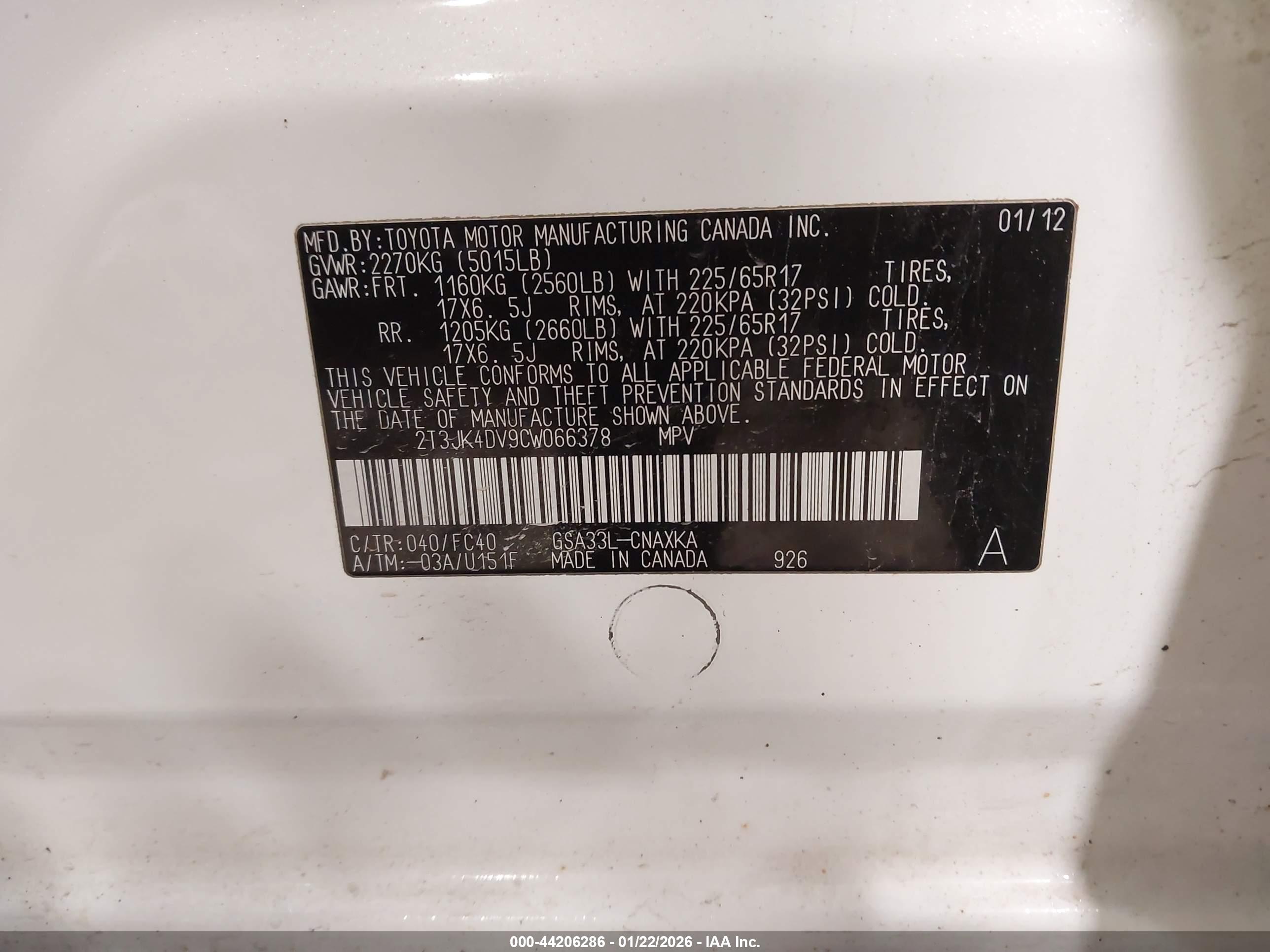 TOYOTA RAV4 image 9