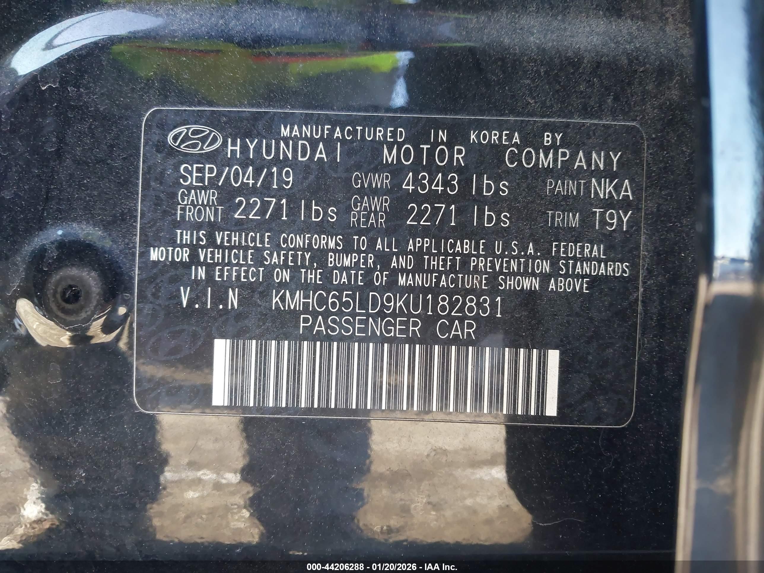 HYUNDAI IONIQ image 9