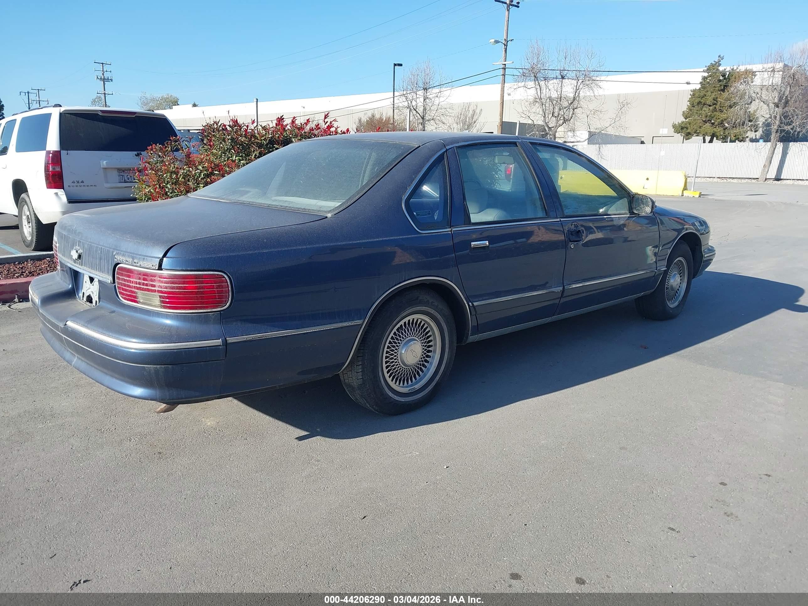CHEVROLET CAPRICE image 4