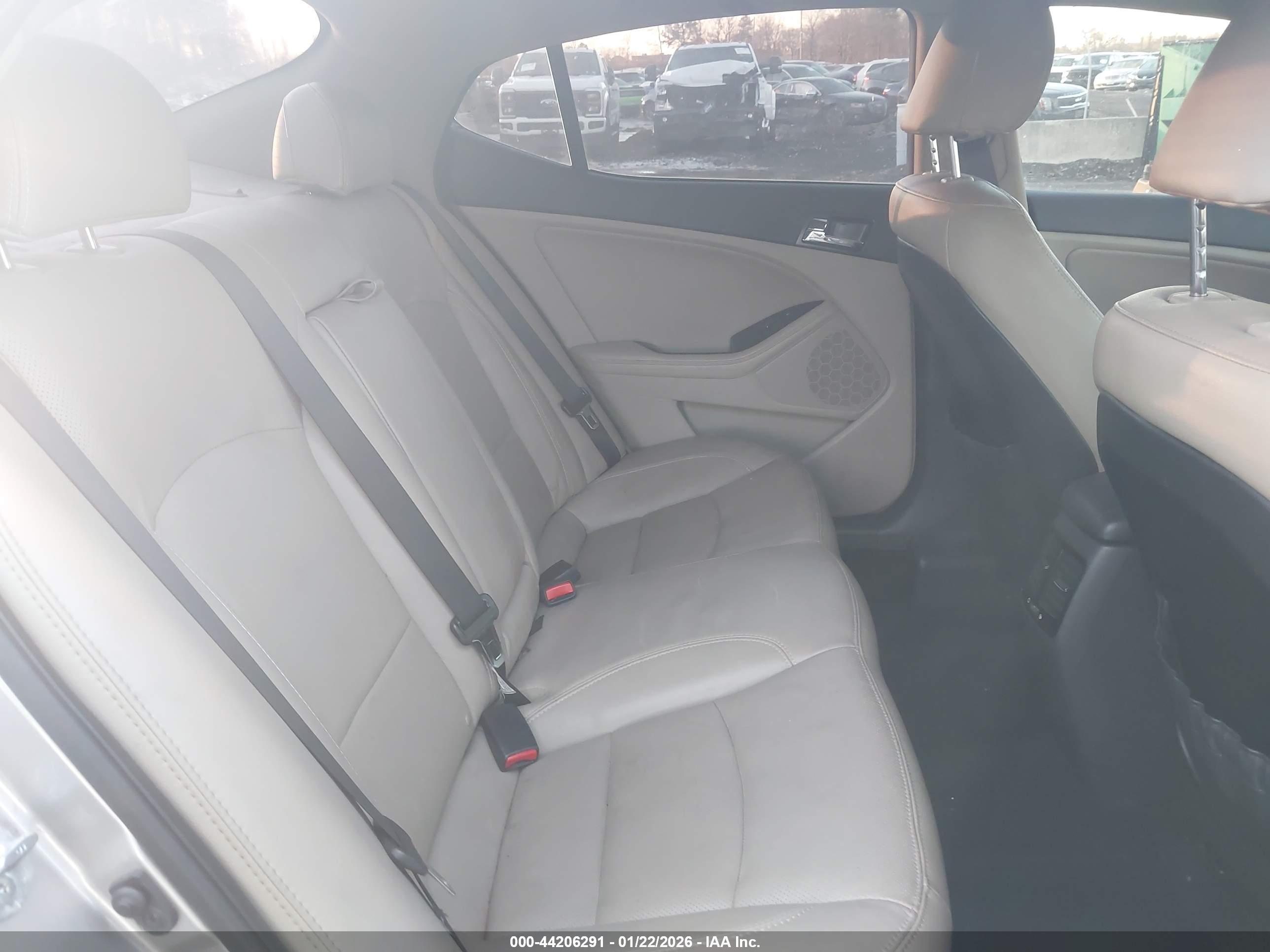 KIA OPTIMA image 8