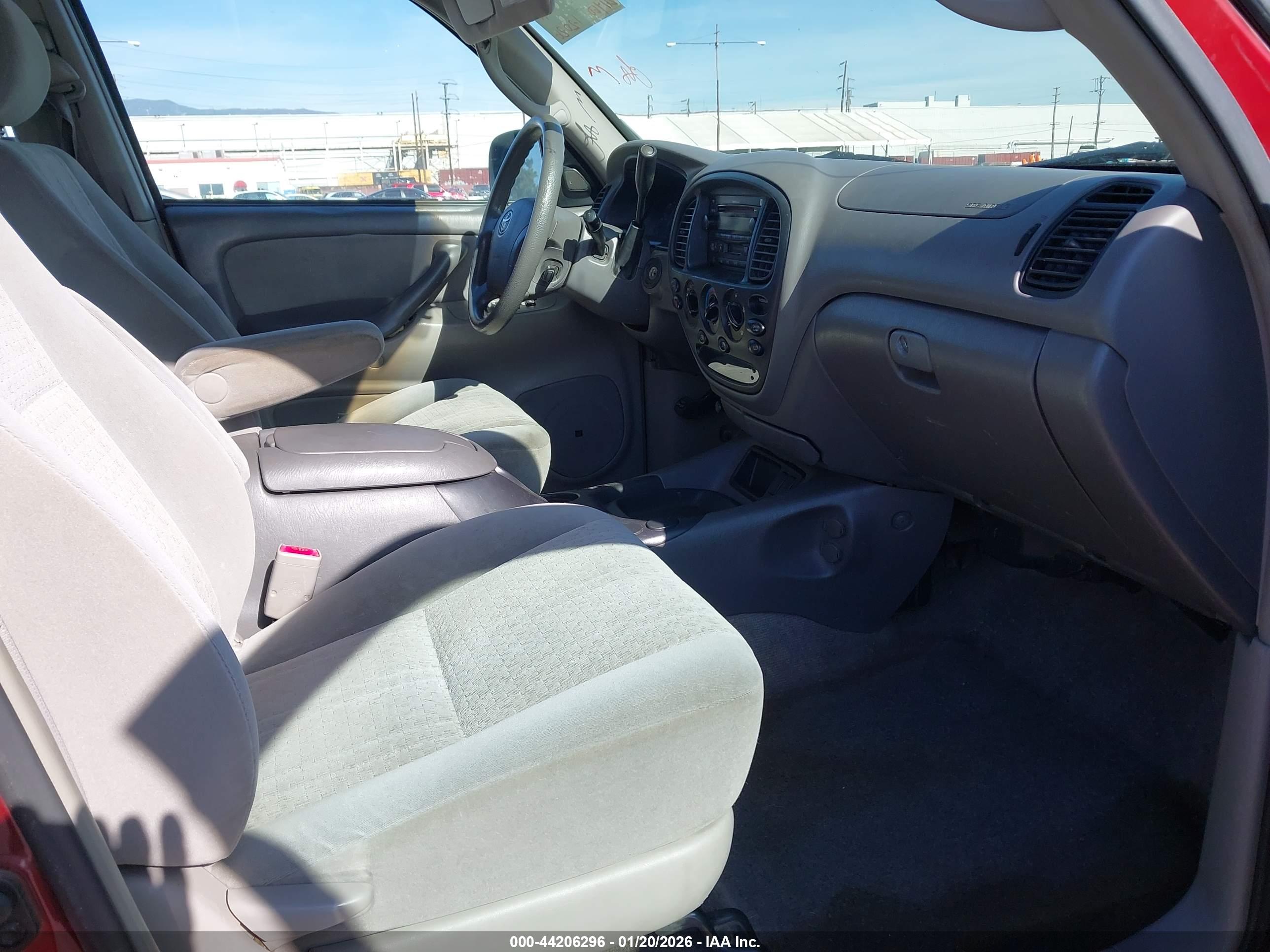 TOYOTA TUNDRA image 5