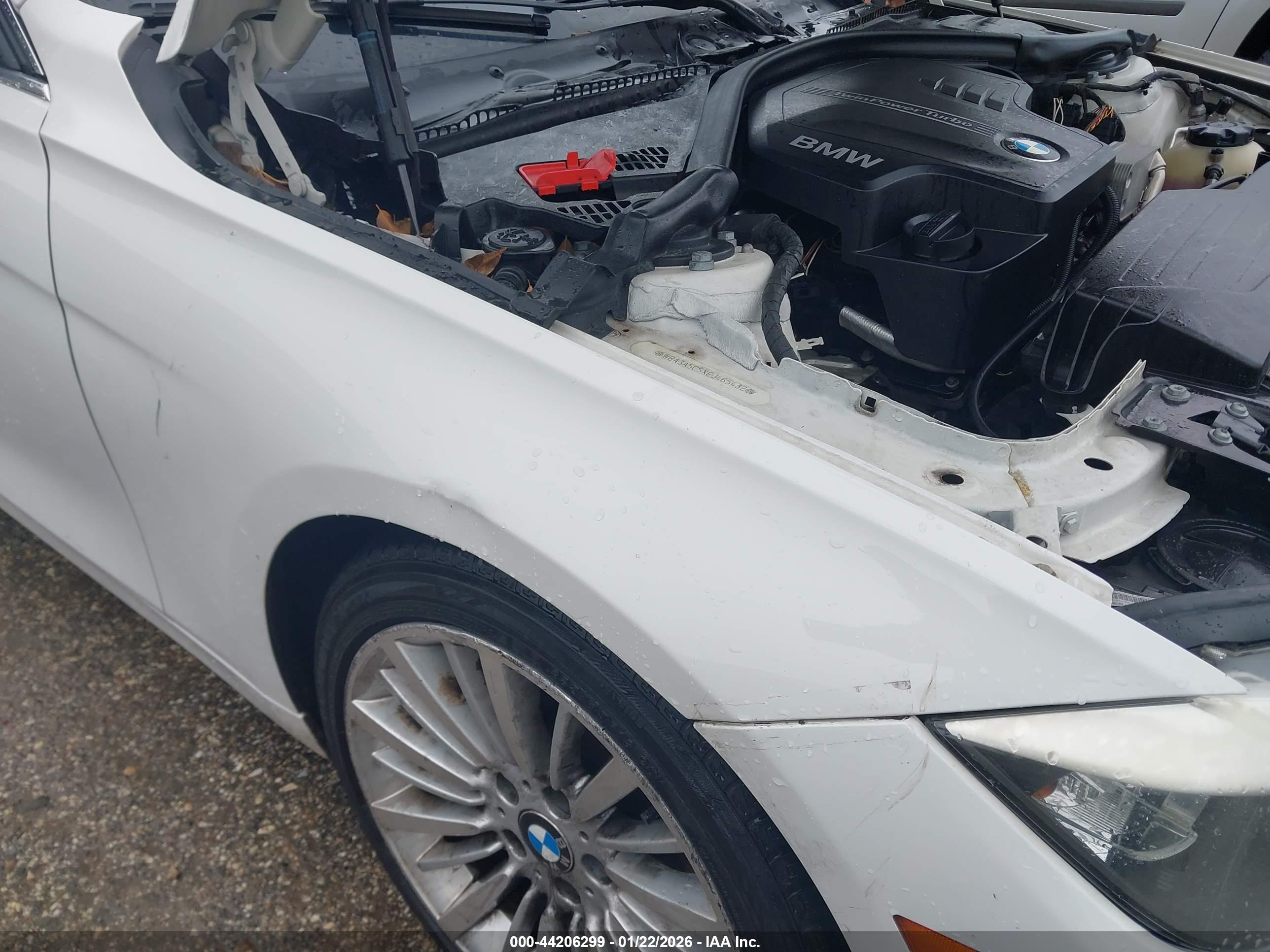 BMW 328I image 6