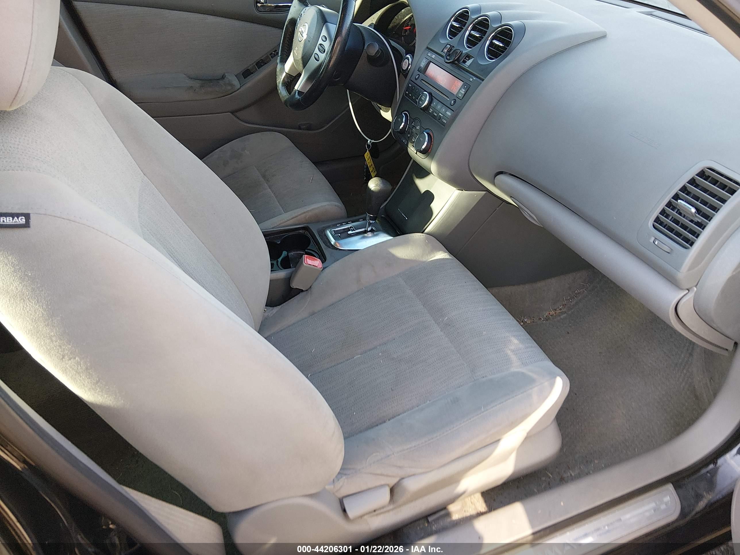 NISSAN ALTIMA image 5