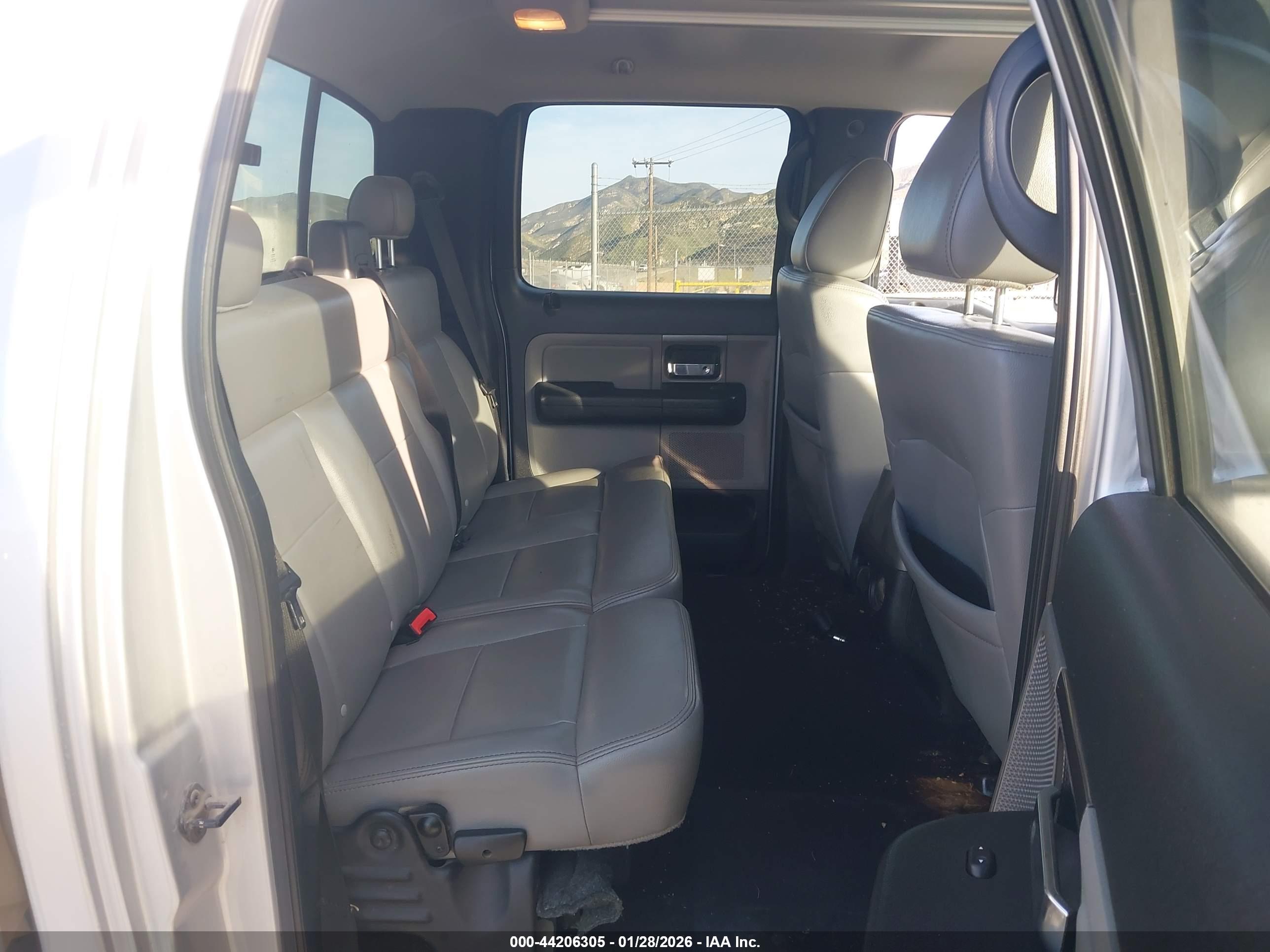 FORD F-150 image 8