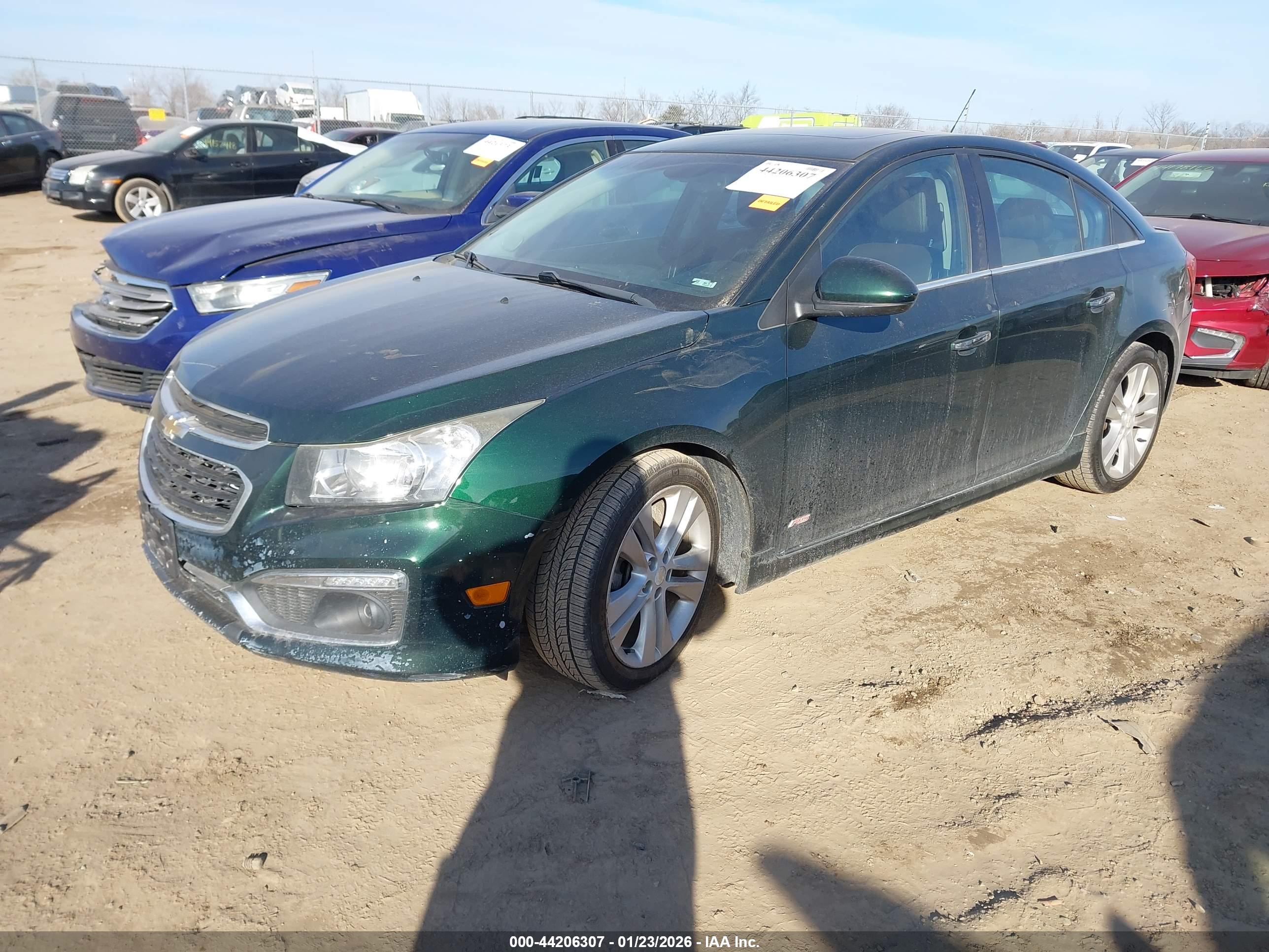 CHEVROLET CRUZE image 2