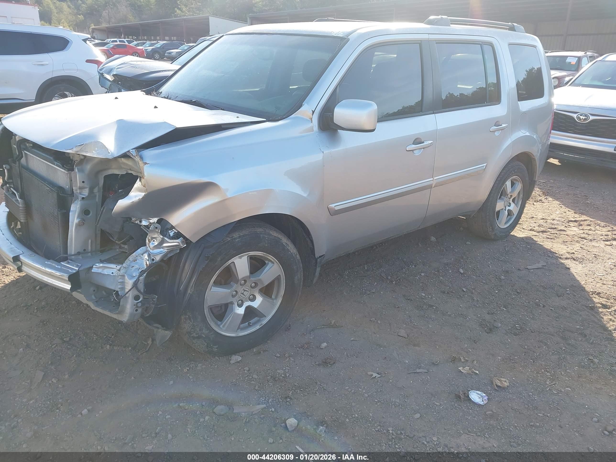 HONDA PILOT image 2