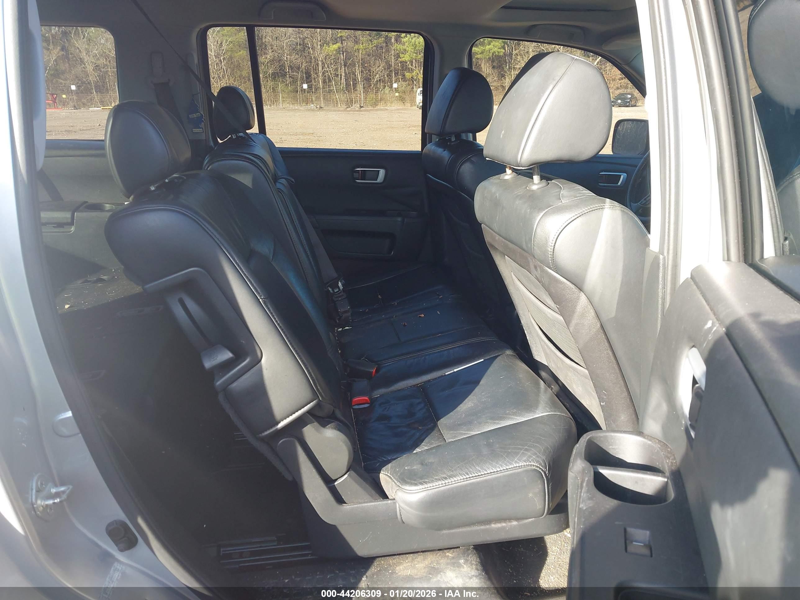 HONDA PILOT image 8