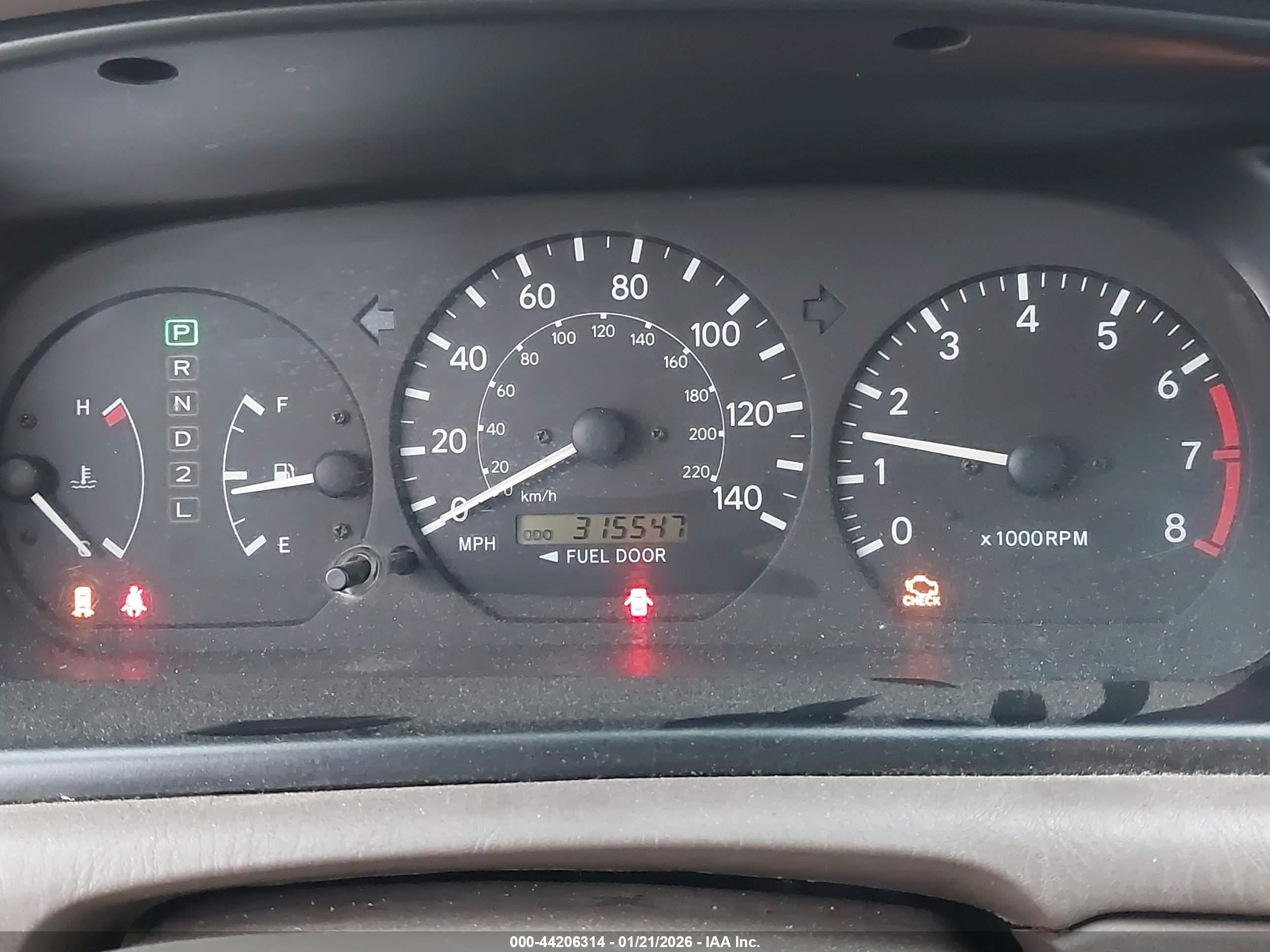 TOYOTA CAMRY image 7