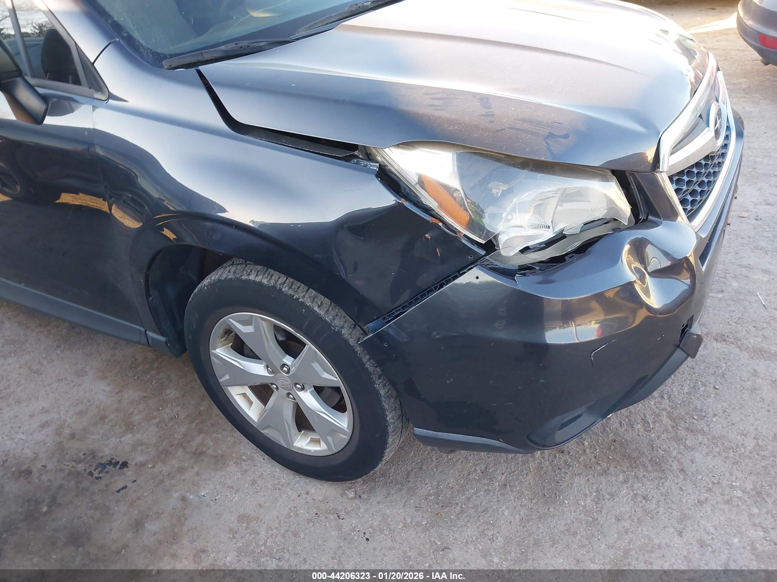 SUBARU FORESTER image 6