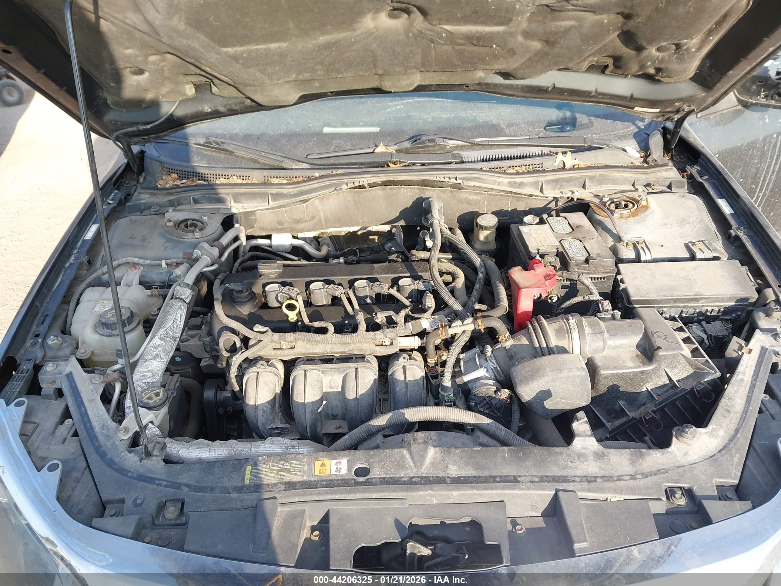 FORD FUSION image 10
