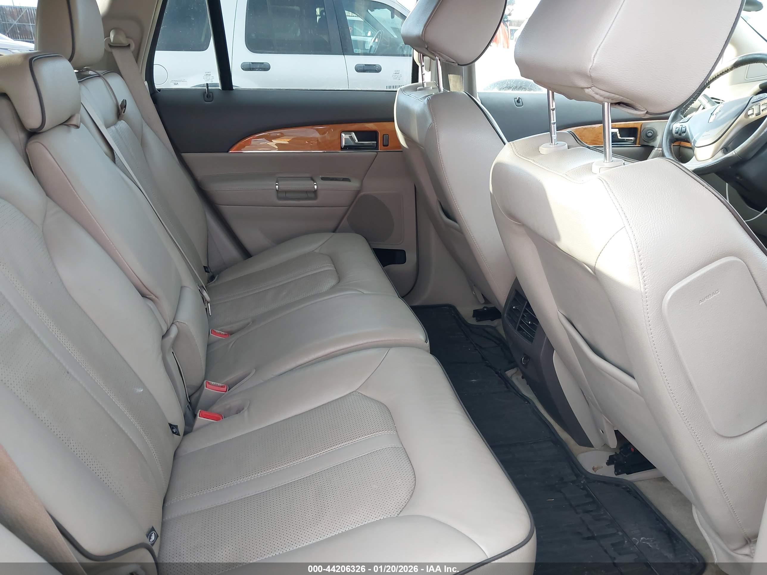 LINCOLN MKX image 8