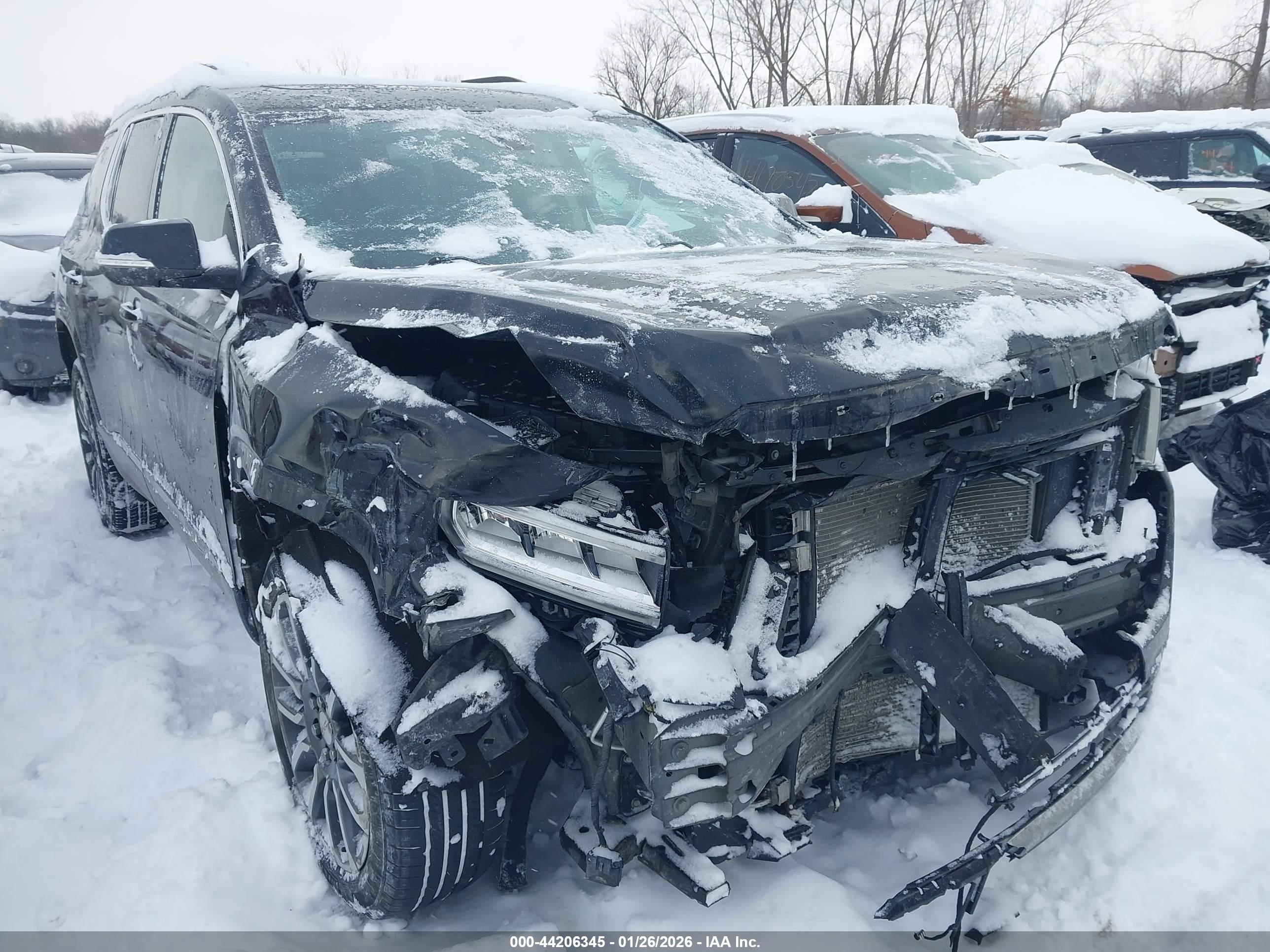 GMC ACADIA image 6