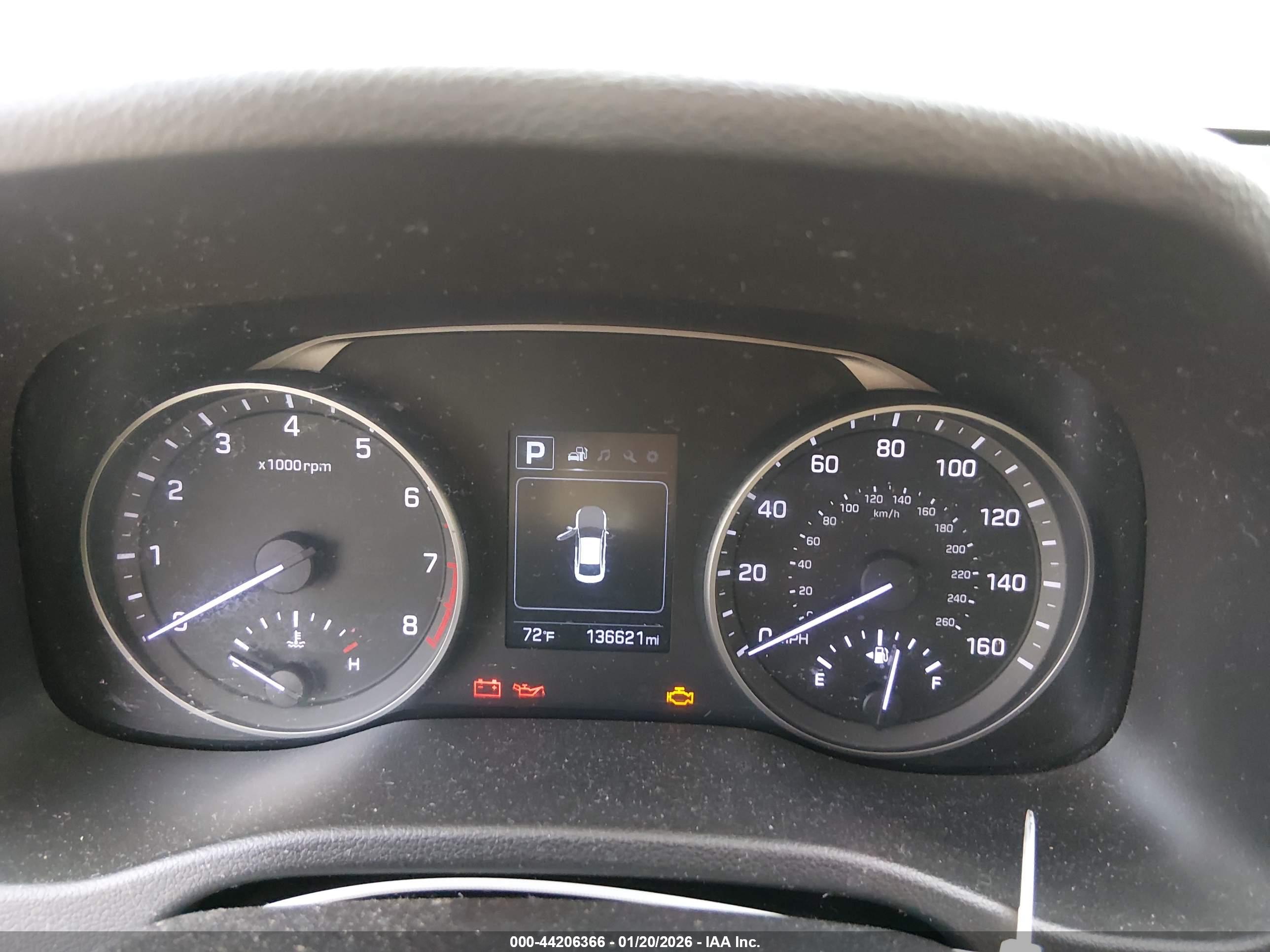 HYUNDAI ELANTRA image 7