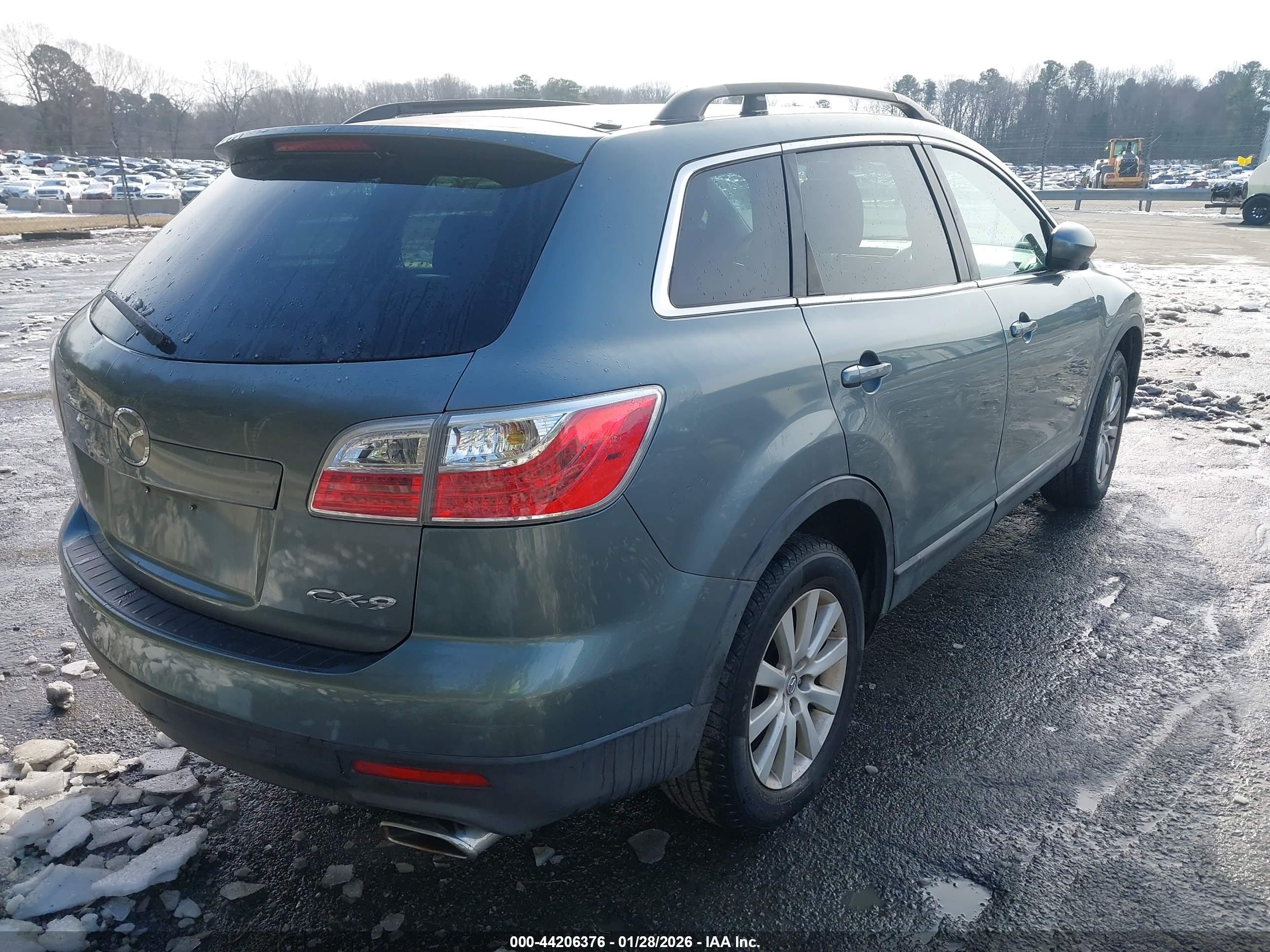 MAZDA CX-9 image 4