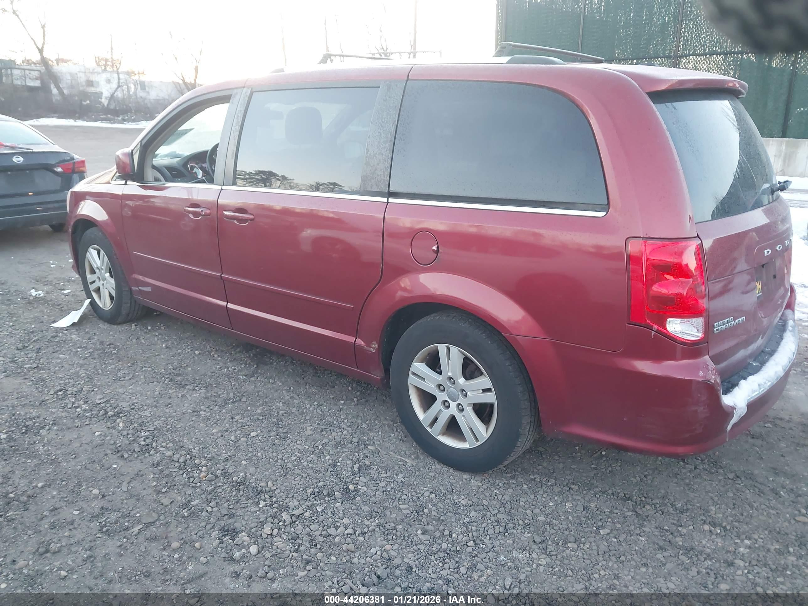 DODGE GRAND image 3