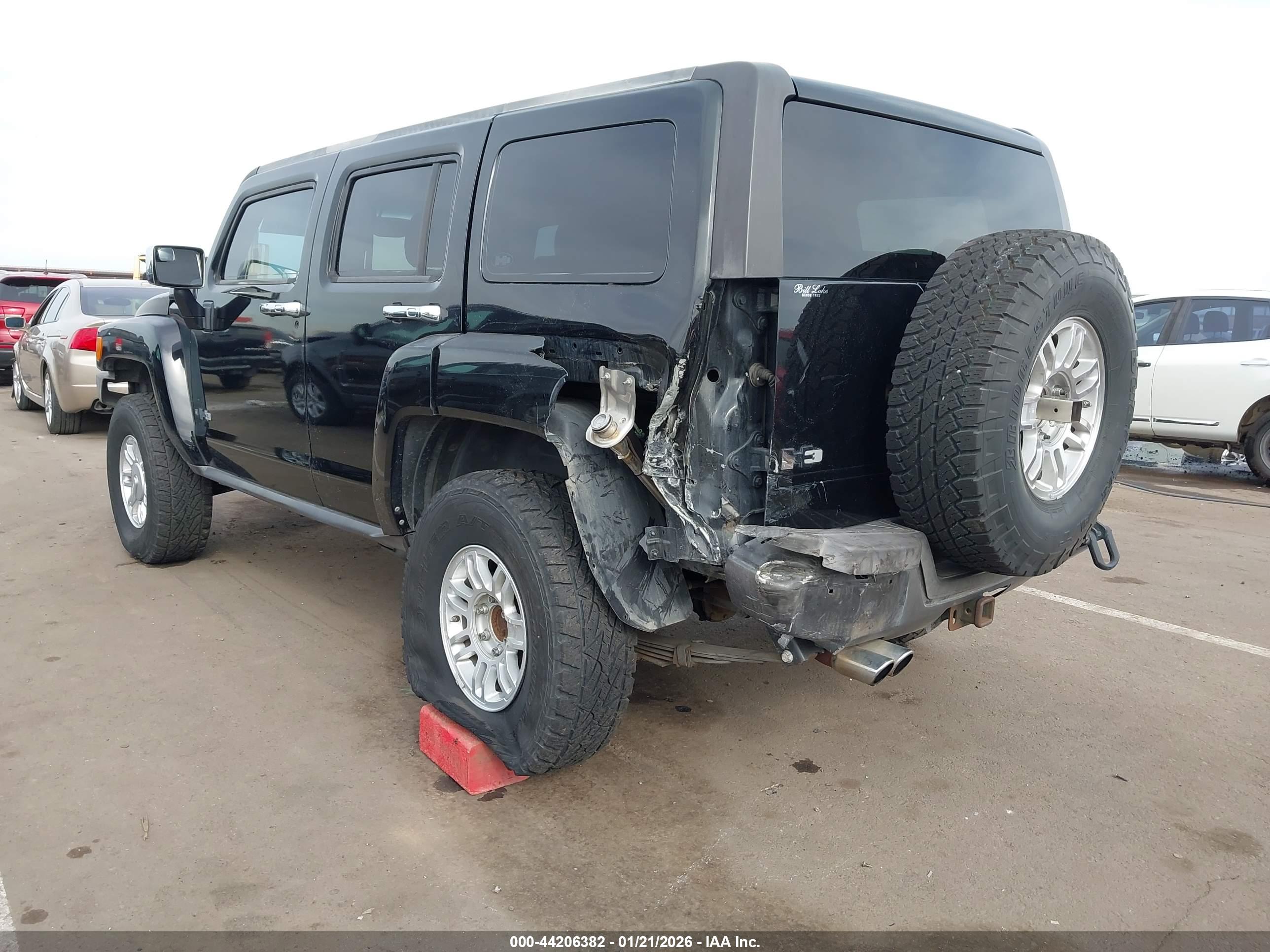 HUMMER H3 image 6