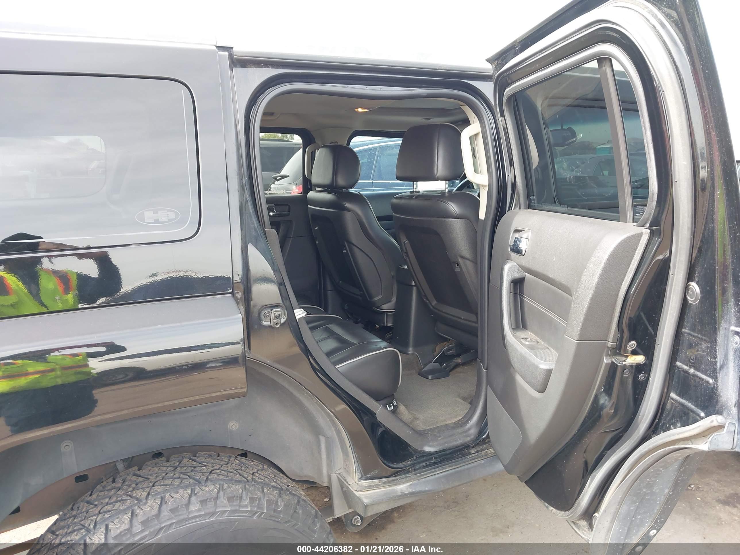 HUMMER H3 image 8