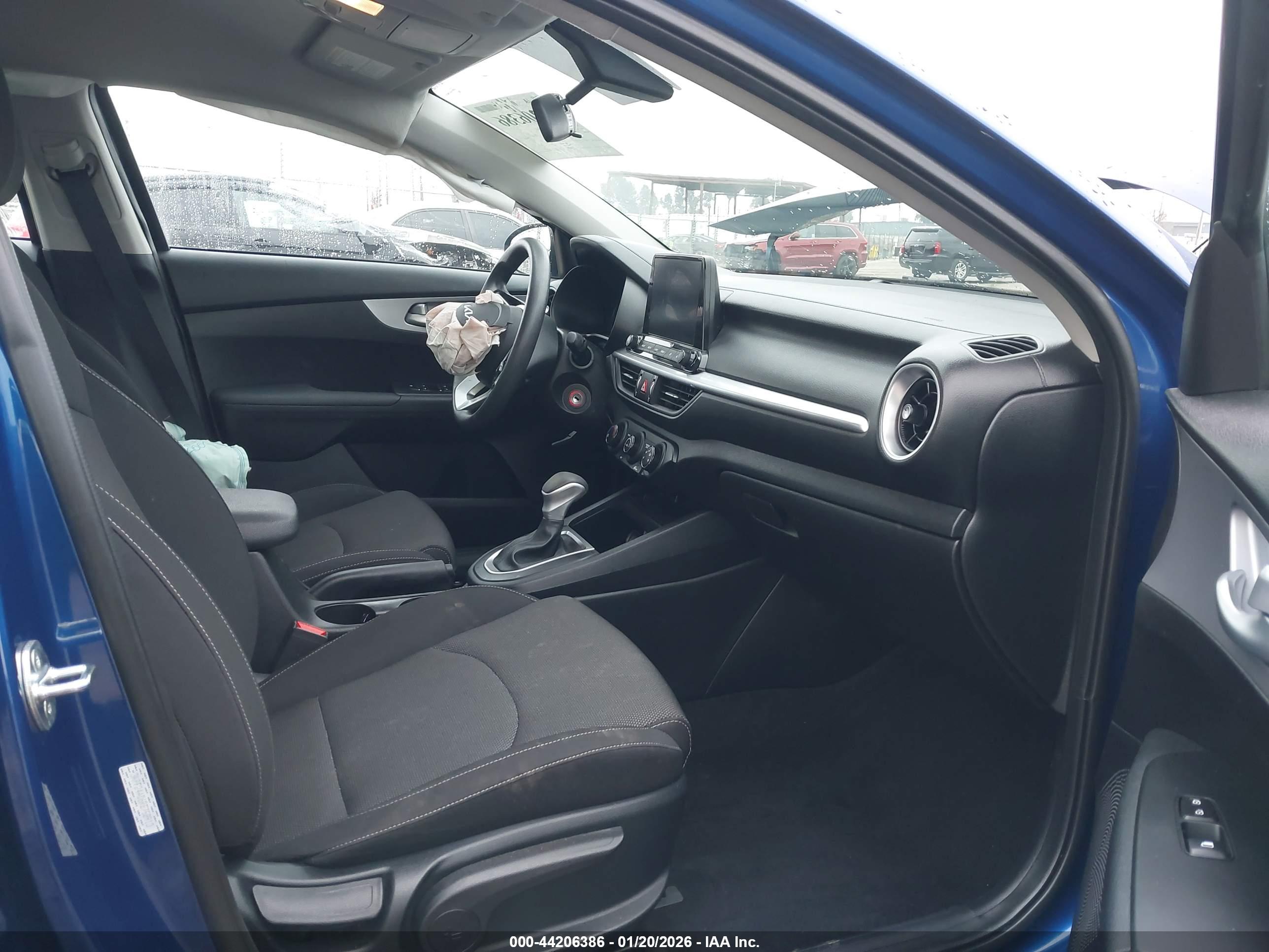 KIA FORTE image 5
