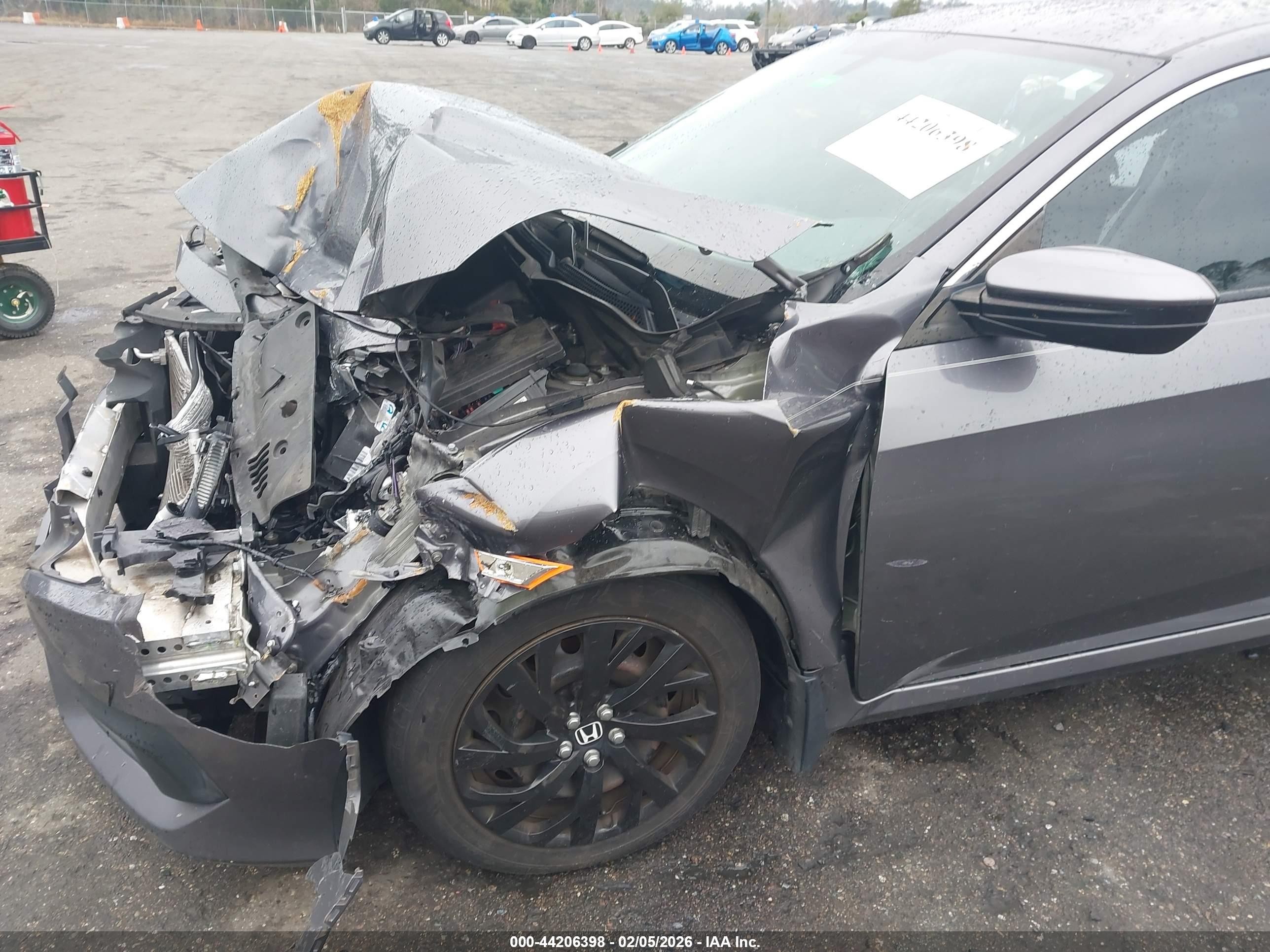 HONDA CIVIC image 6