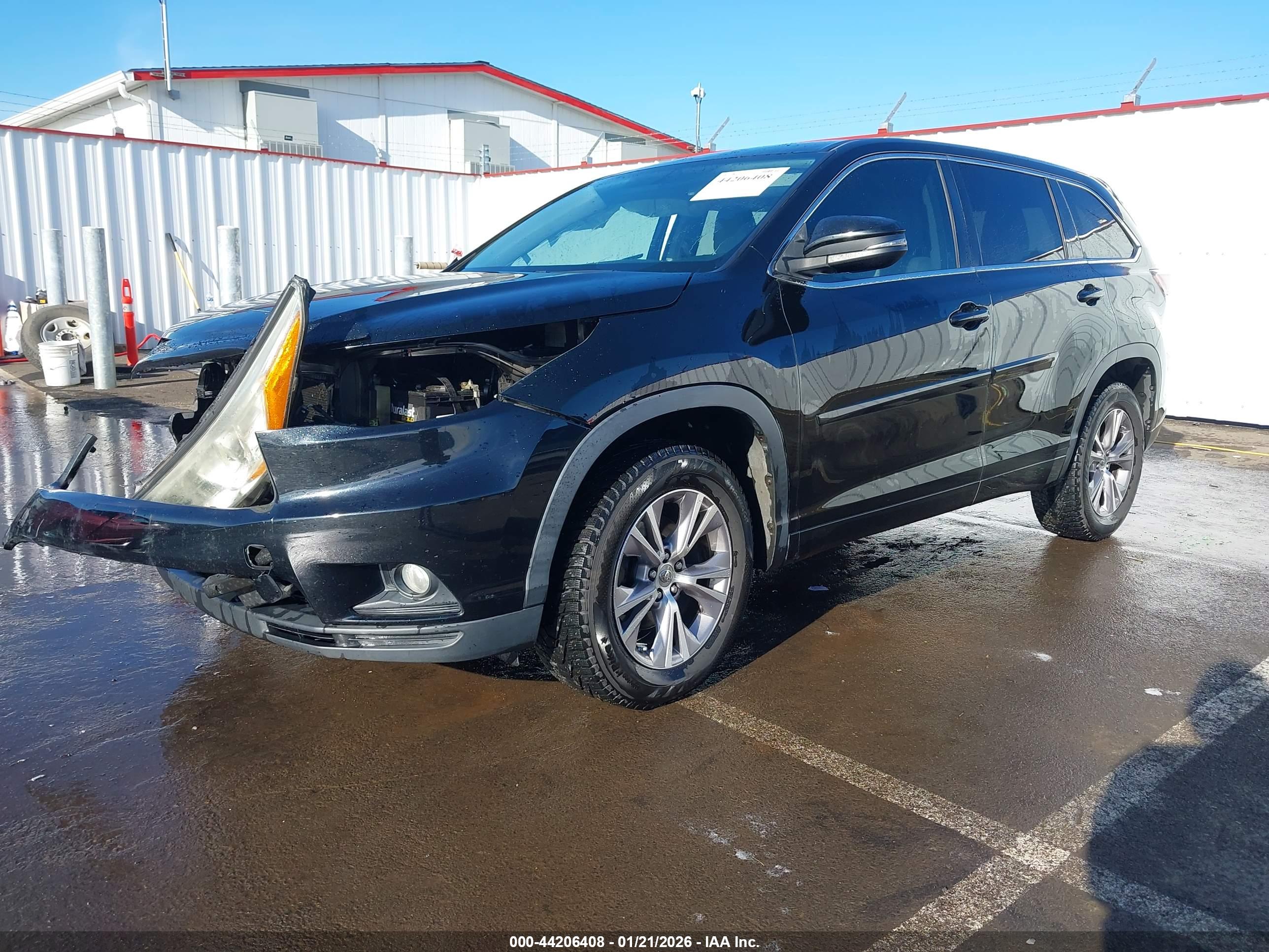 TOYOTA HIGHLANDER image 2