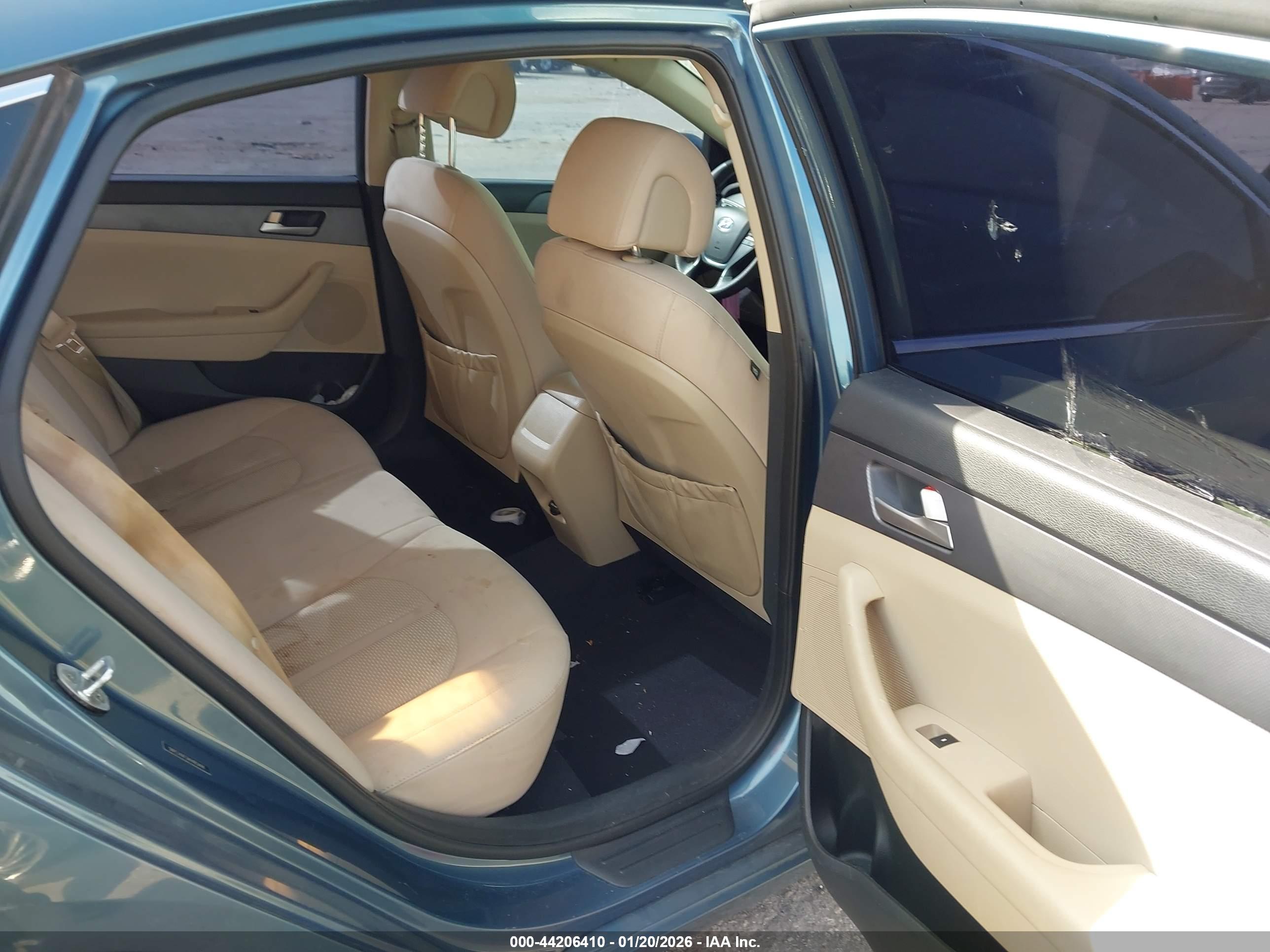 HYUNDAI SONATA image 8