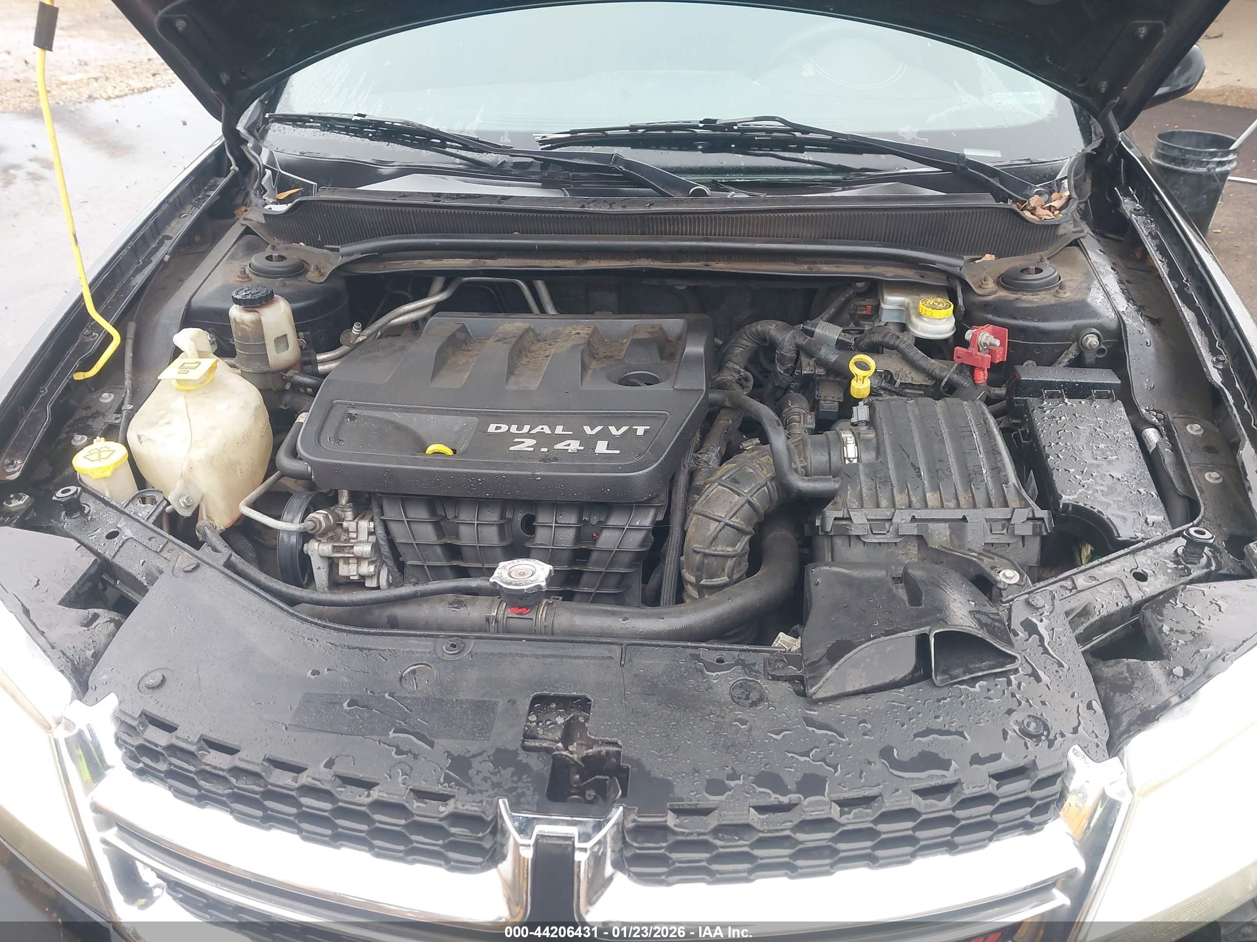 DODGE AVENGER image 10