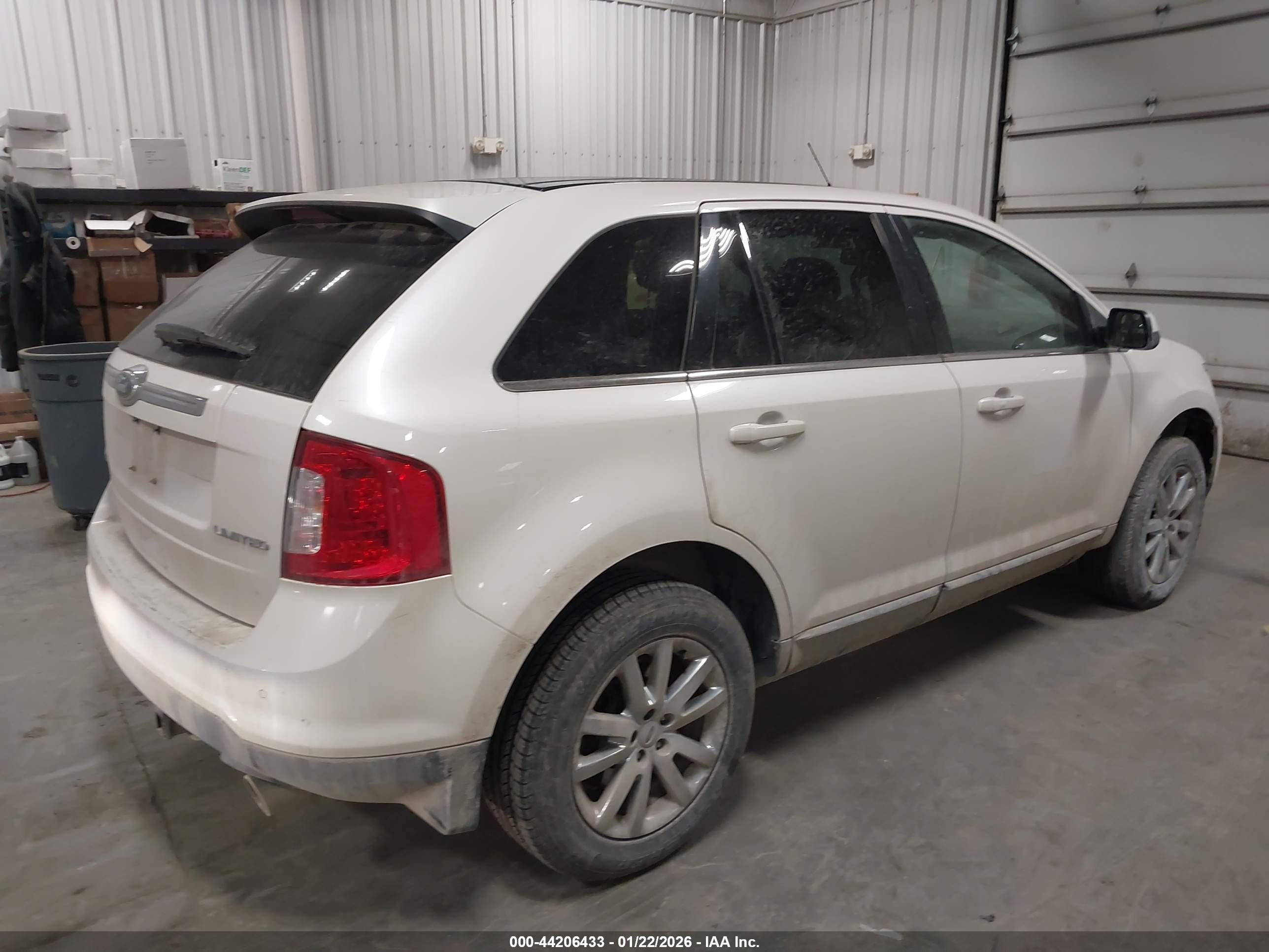 FORD EDGE image 4