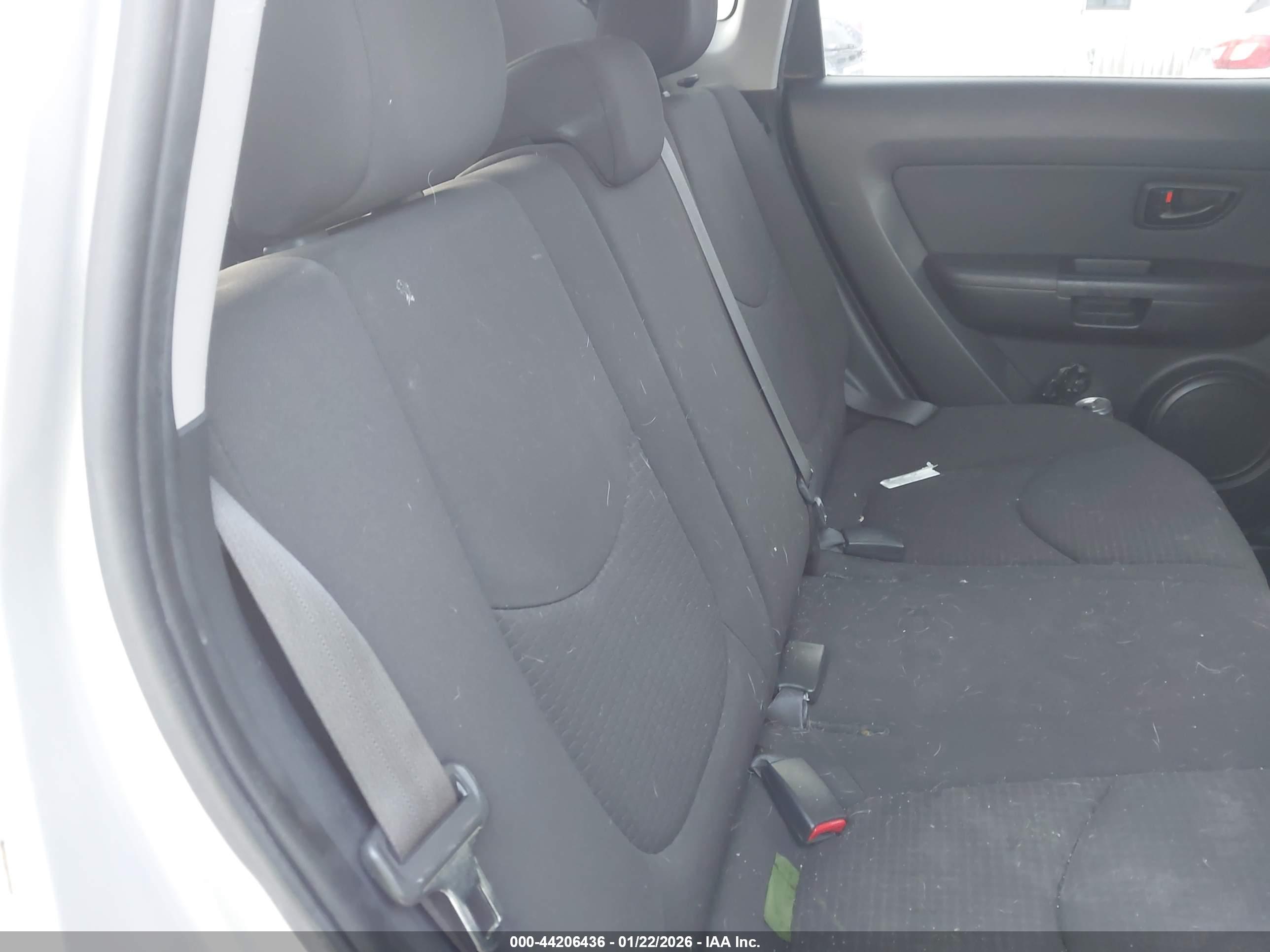 KIA SOUL image 8