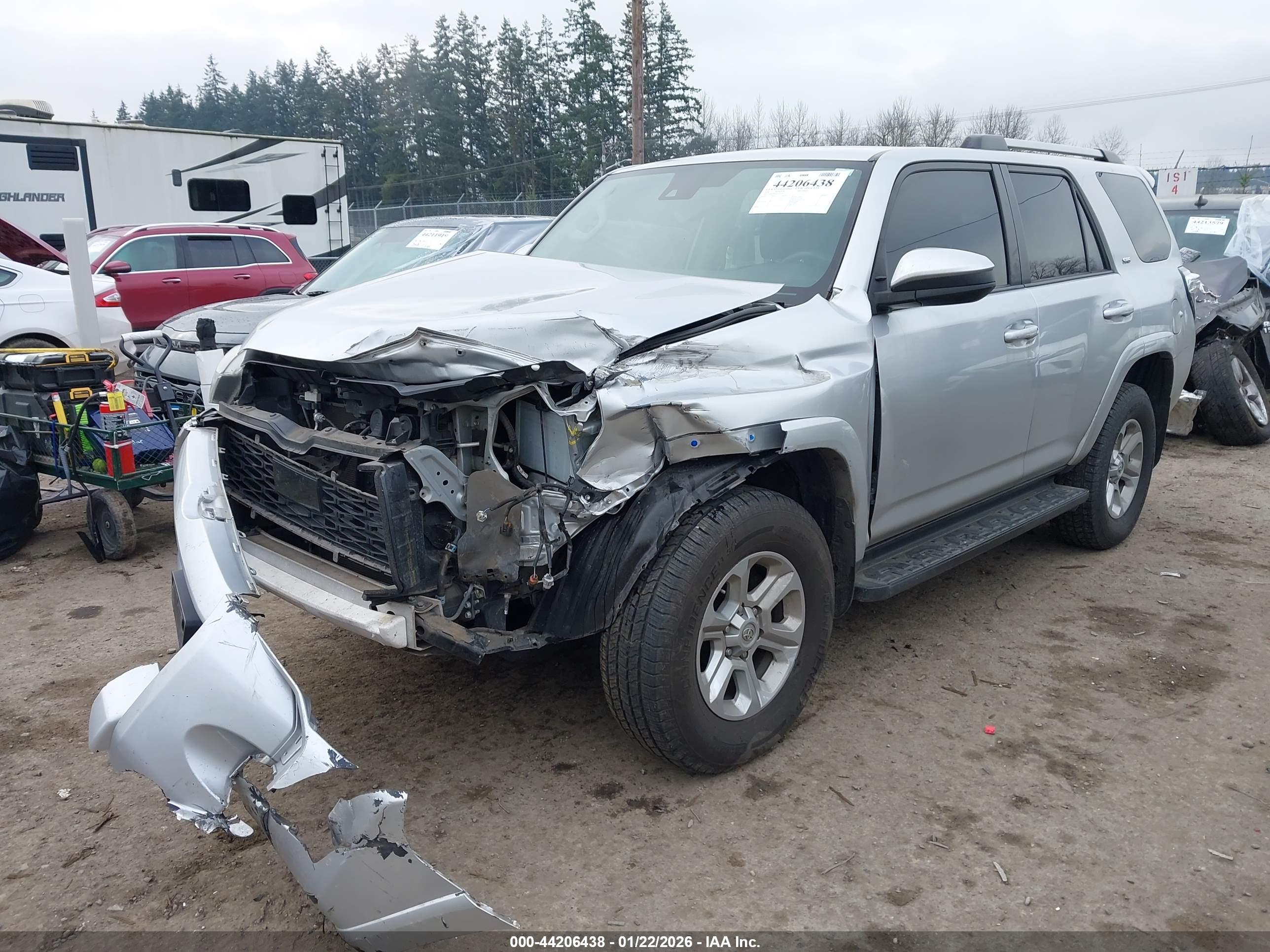 TOYOTA 4RUNNER image 6