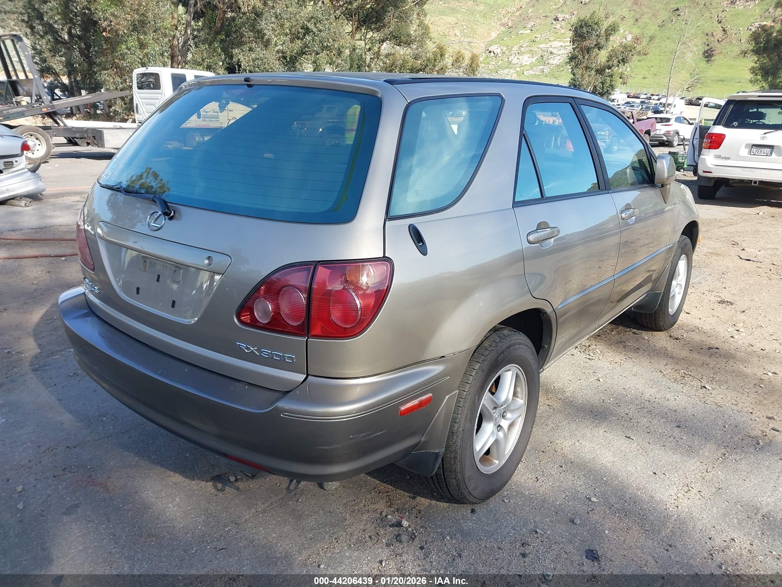 LEXUS RX image 4