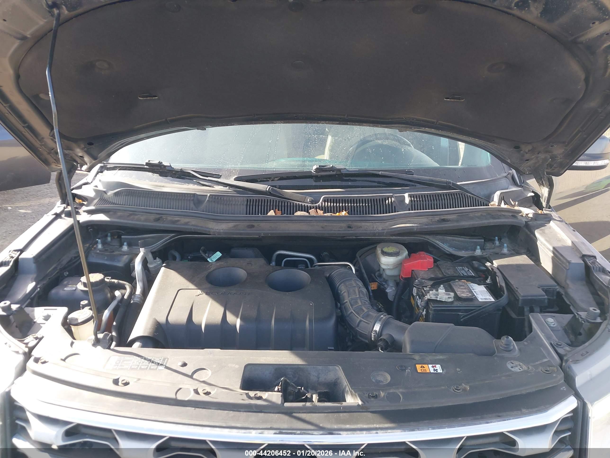 FORD EXPLORER image 10