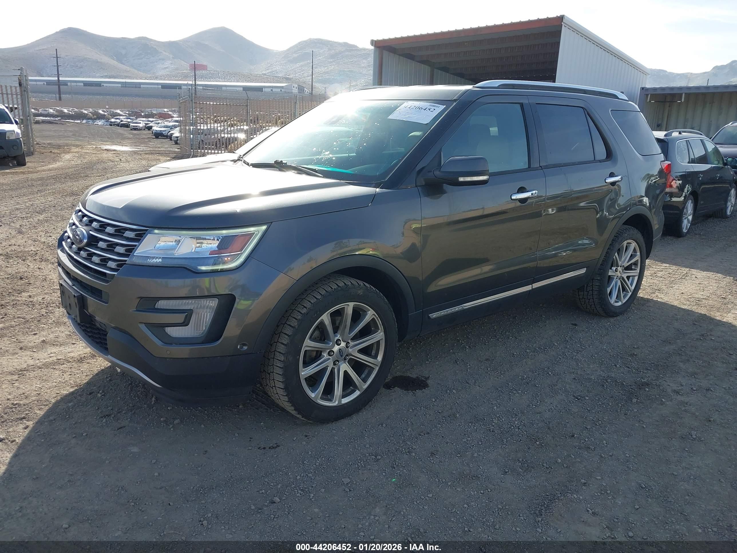 FORD EXPLORER image 2