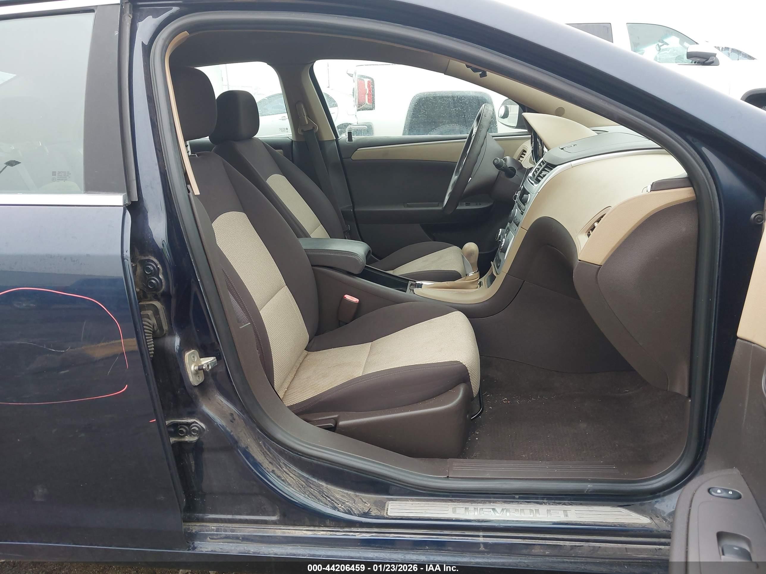 CHEVROLET MALIBU image 5