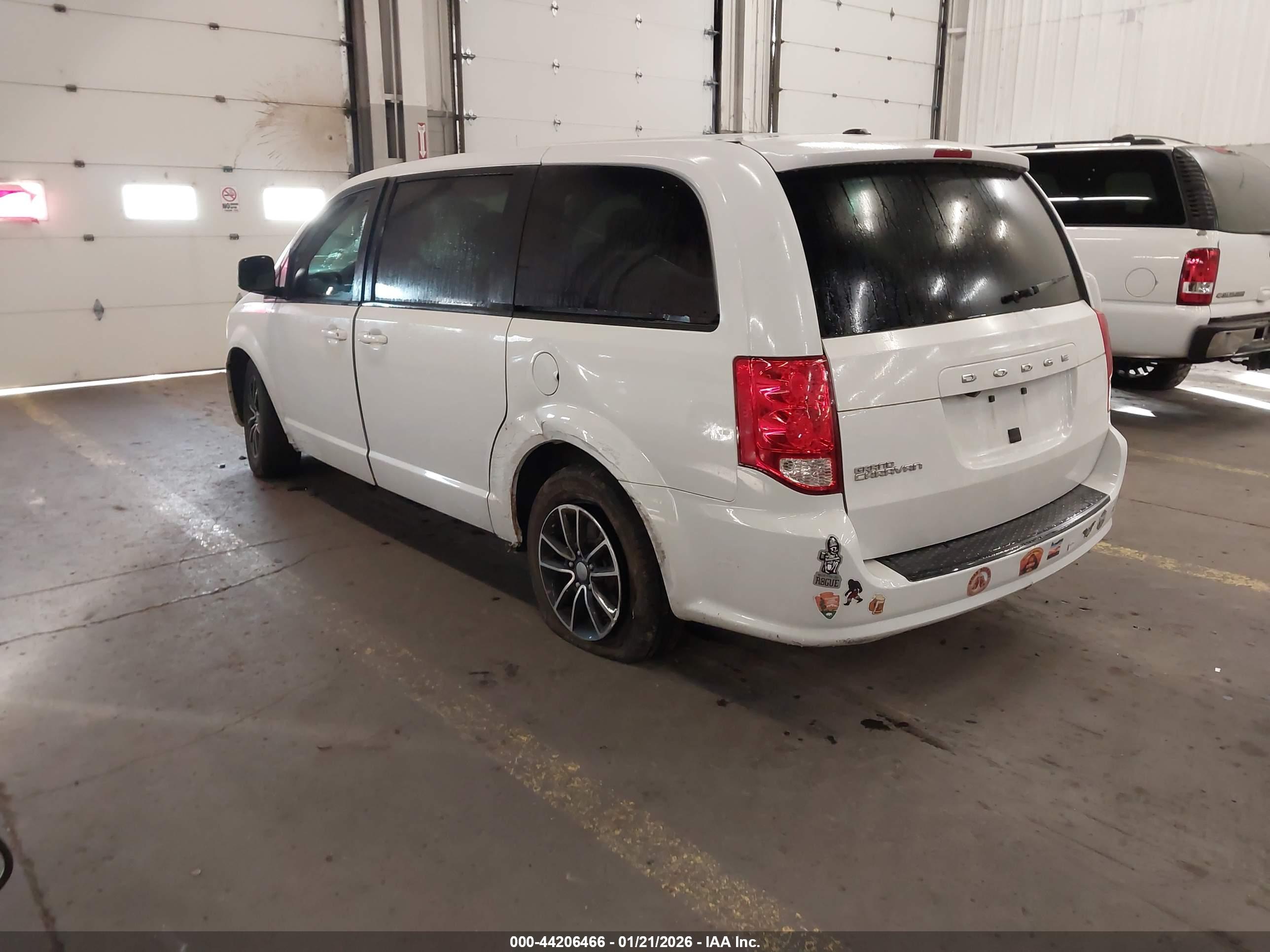 DODGE GRAND image 3