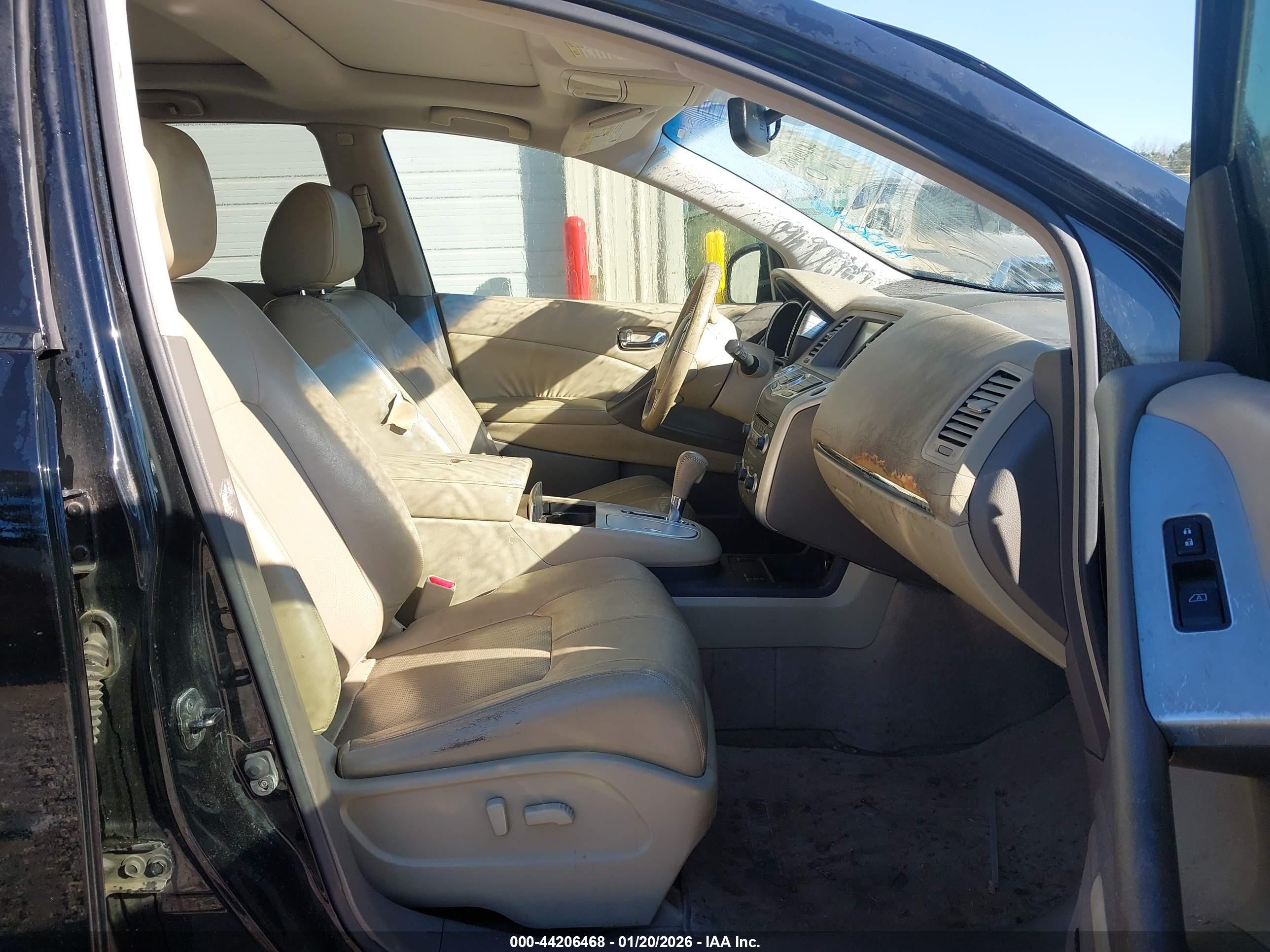 NISSAN MURANO image 5