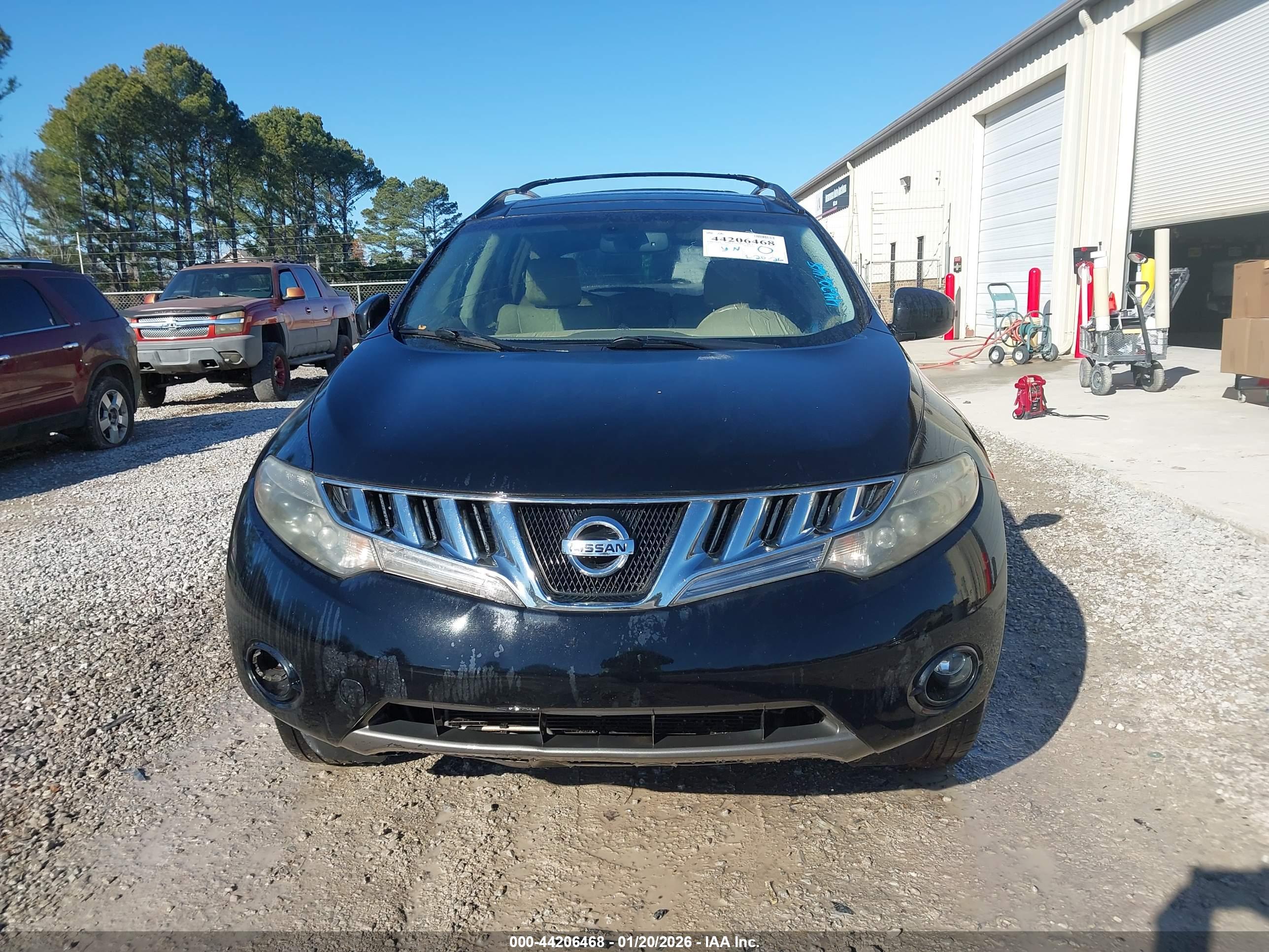 NISSAN MURANO image 6