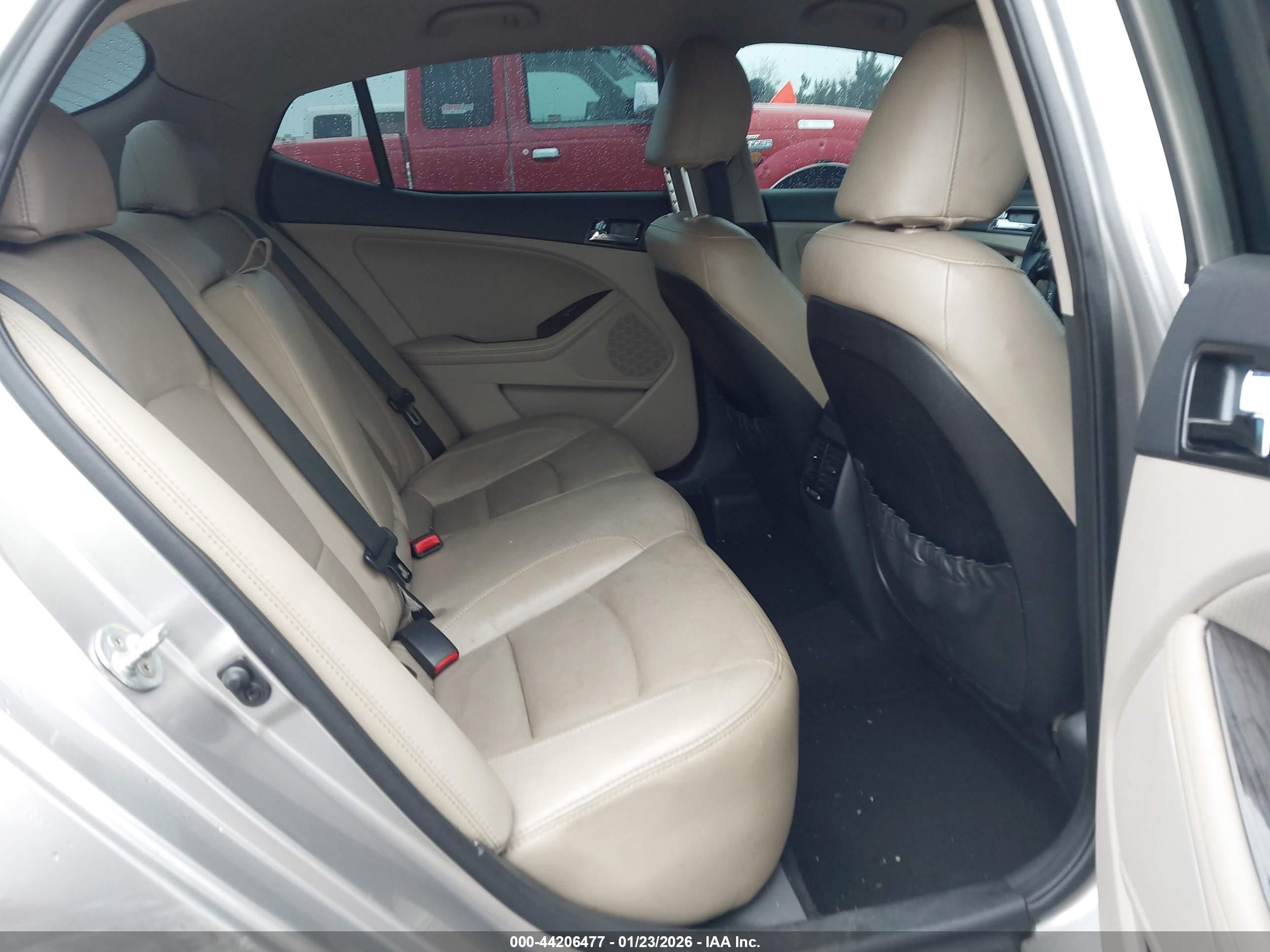 KIA OPTIMA image 8