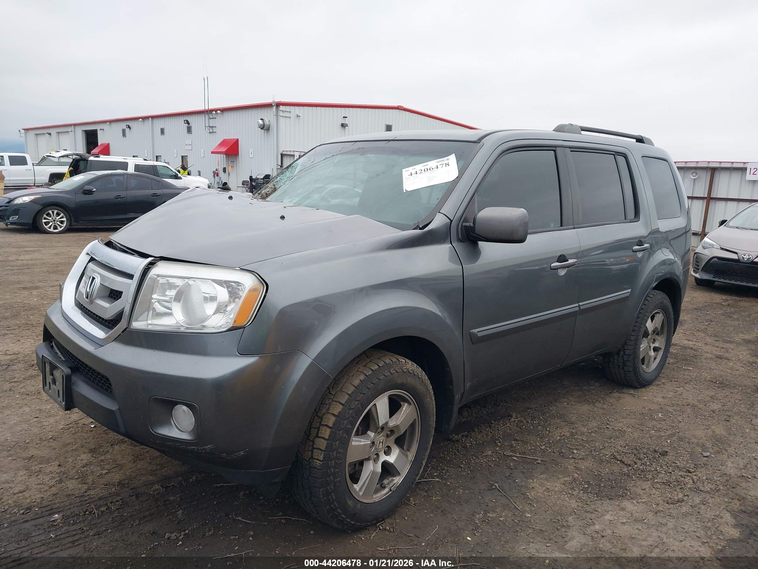 HONDA PILOT image 2