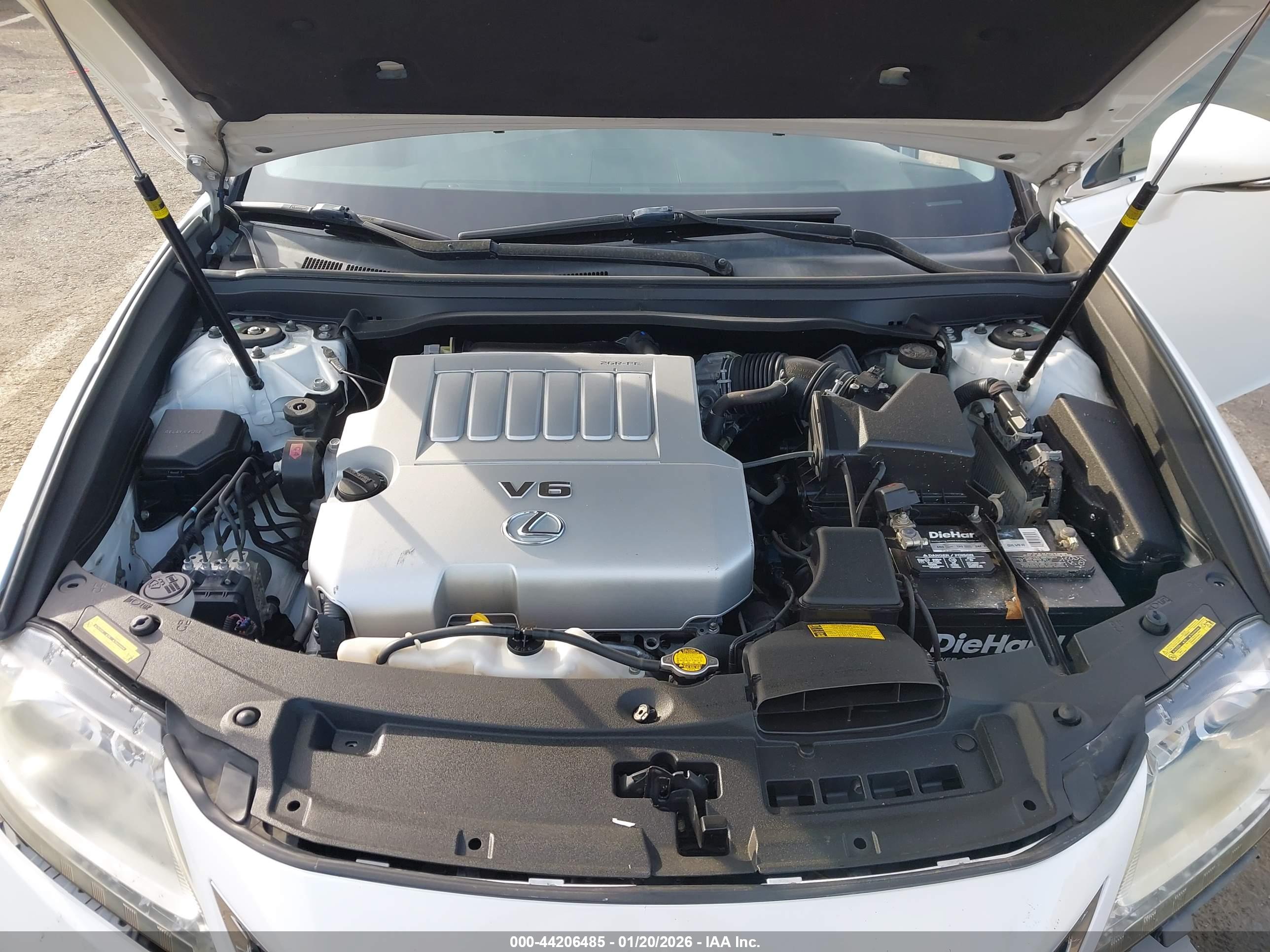 LEXUS ES image 10