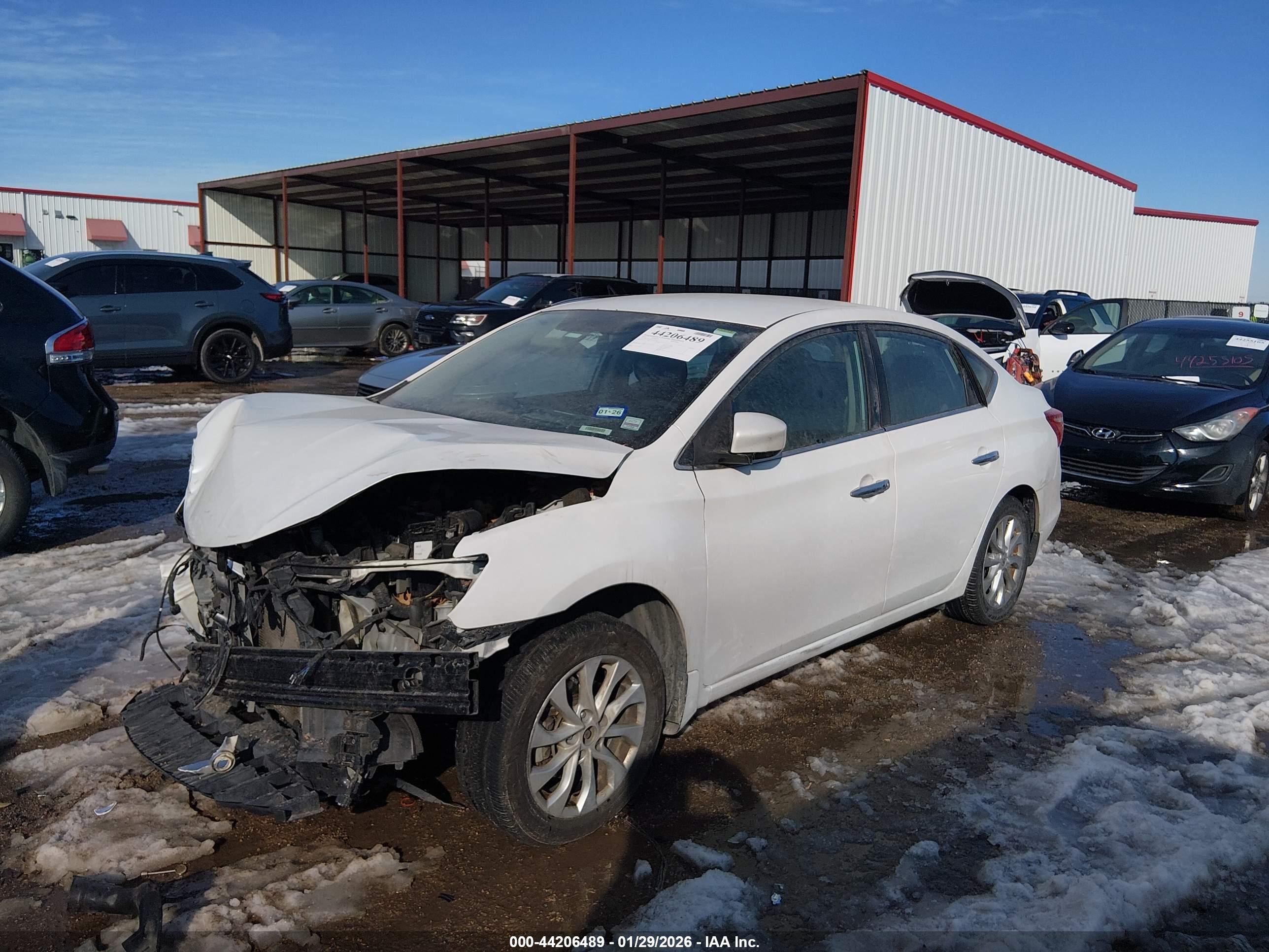 NISSAN SENTRA image 2