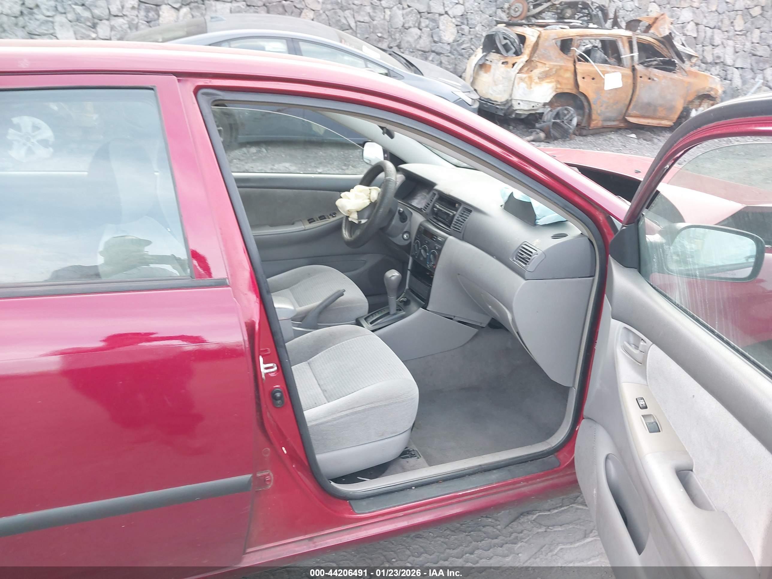 TOYOTA COROLLA image 5
