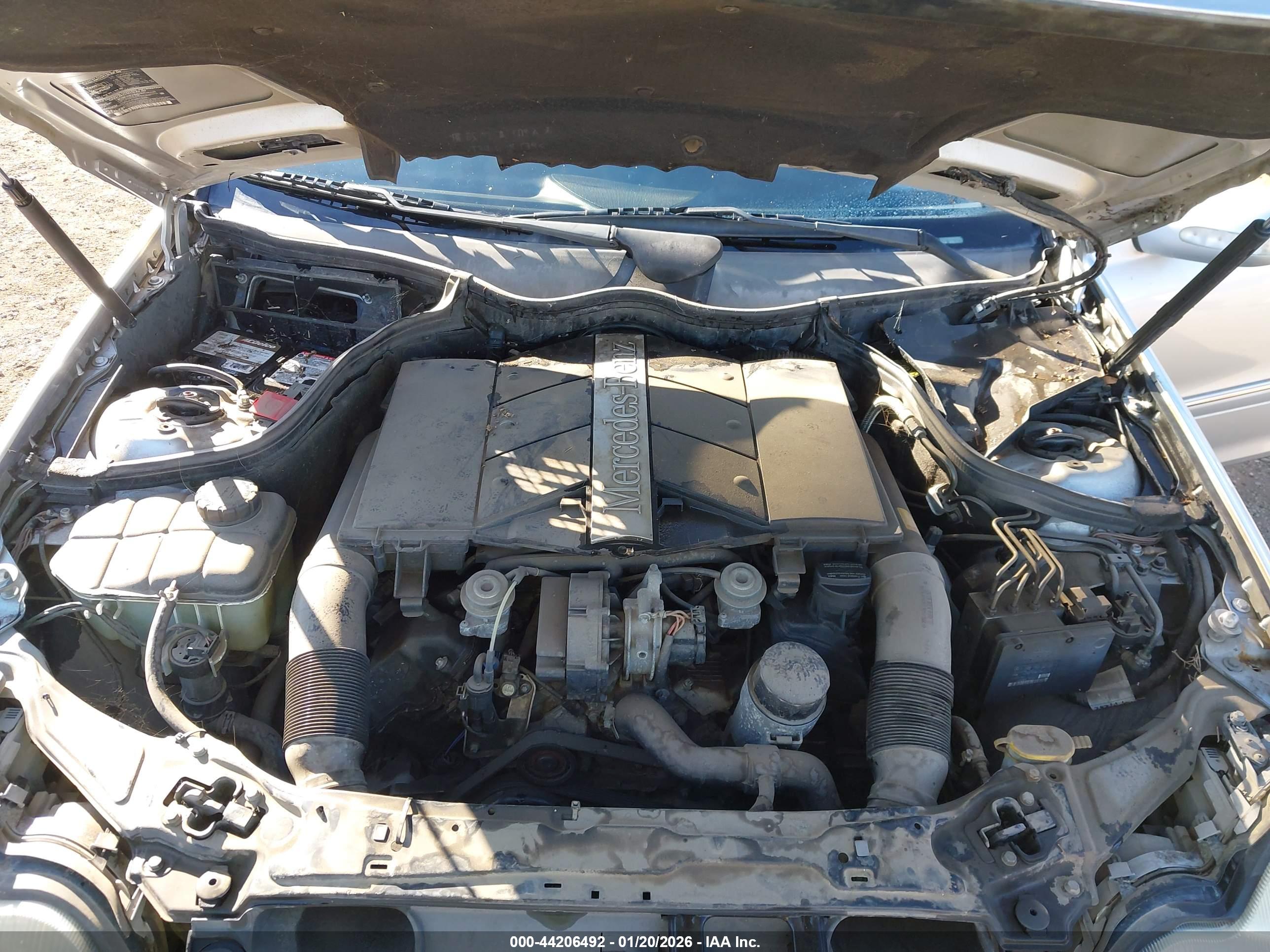MERCEDES-BENZ C image 10