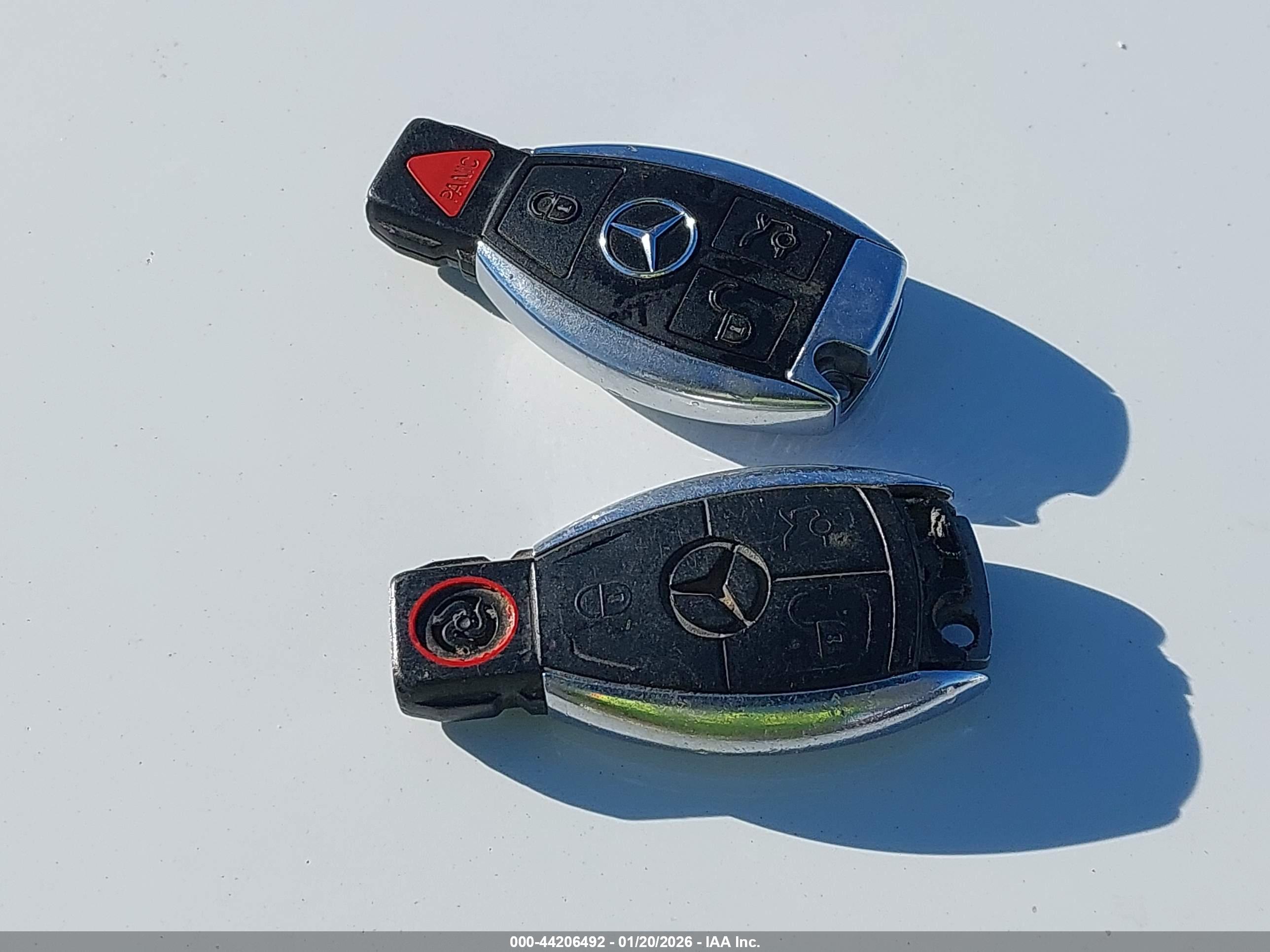 MERCEDES-BENZ C image 11