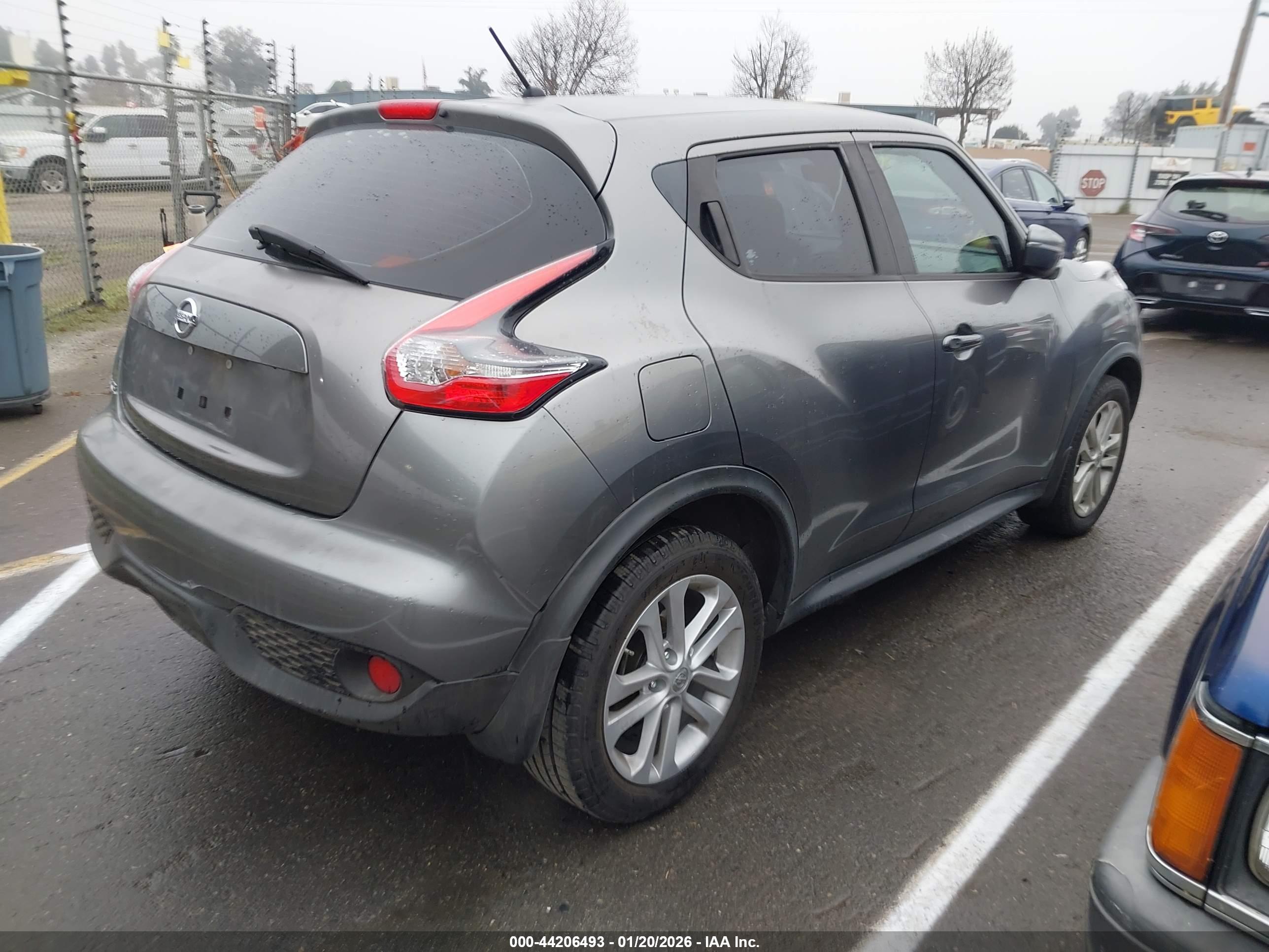 NISSAN JUKE image 4