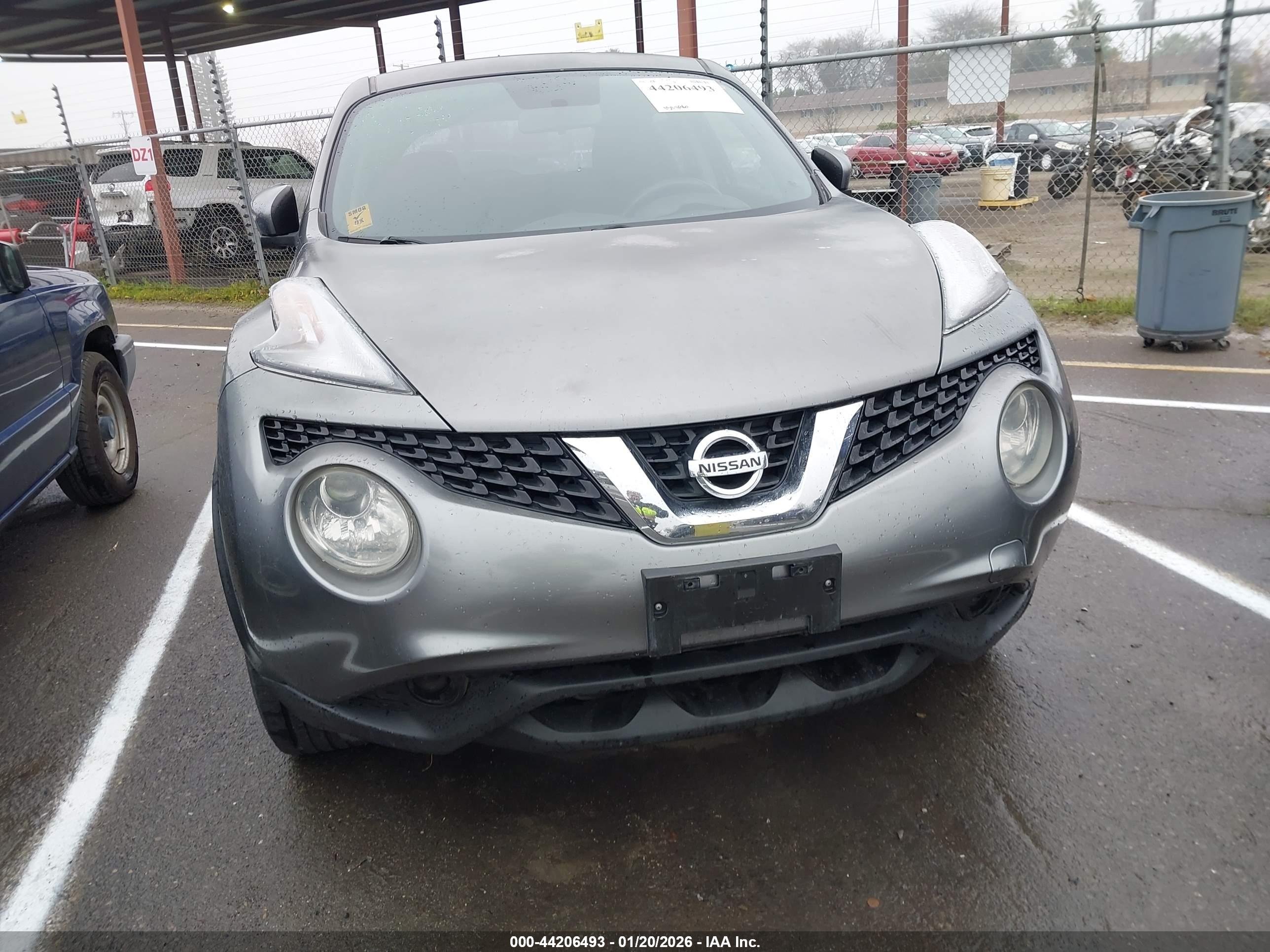 NISSAN JUKE image 6