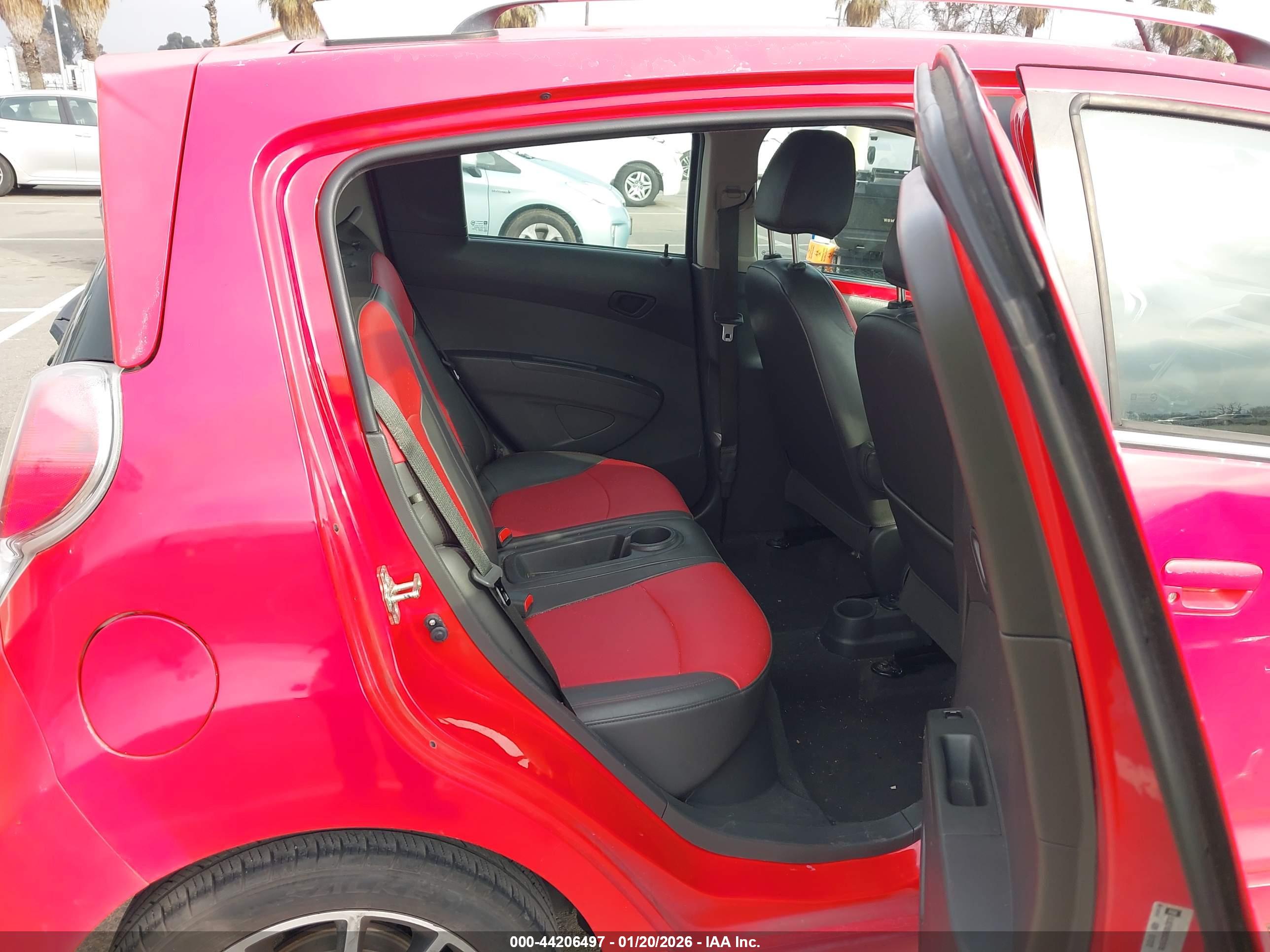 CHEVROLET SPARK image 8