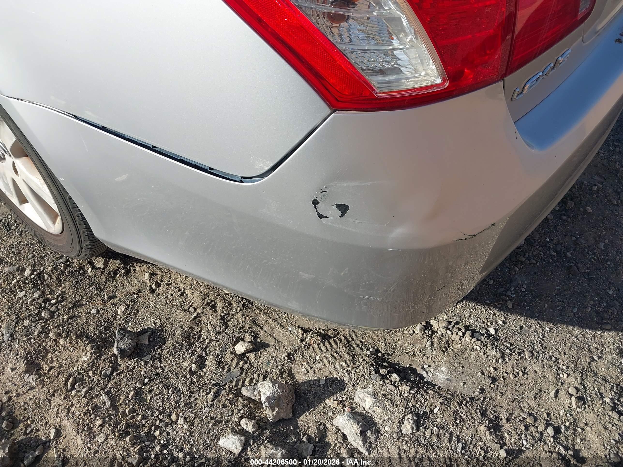 LEXUS ES image 6