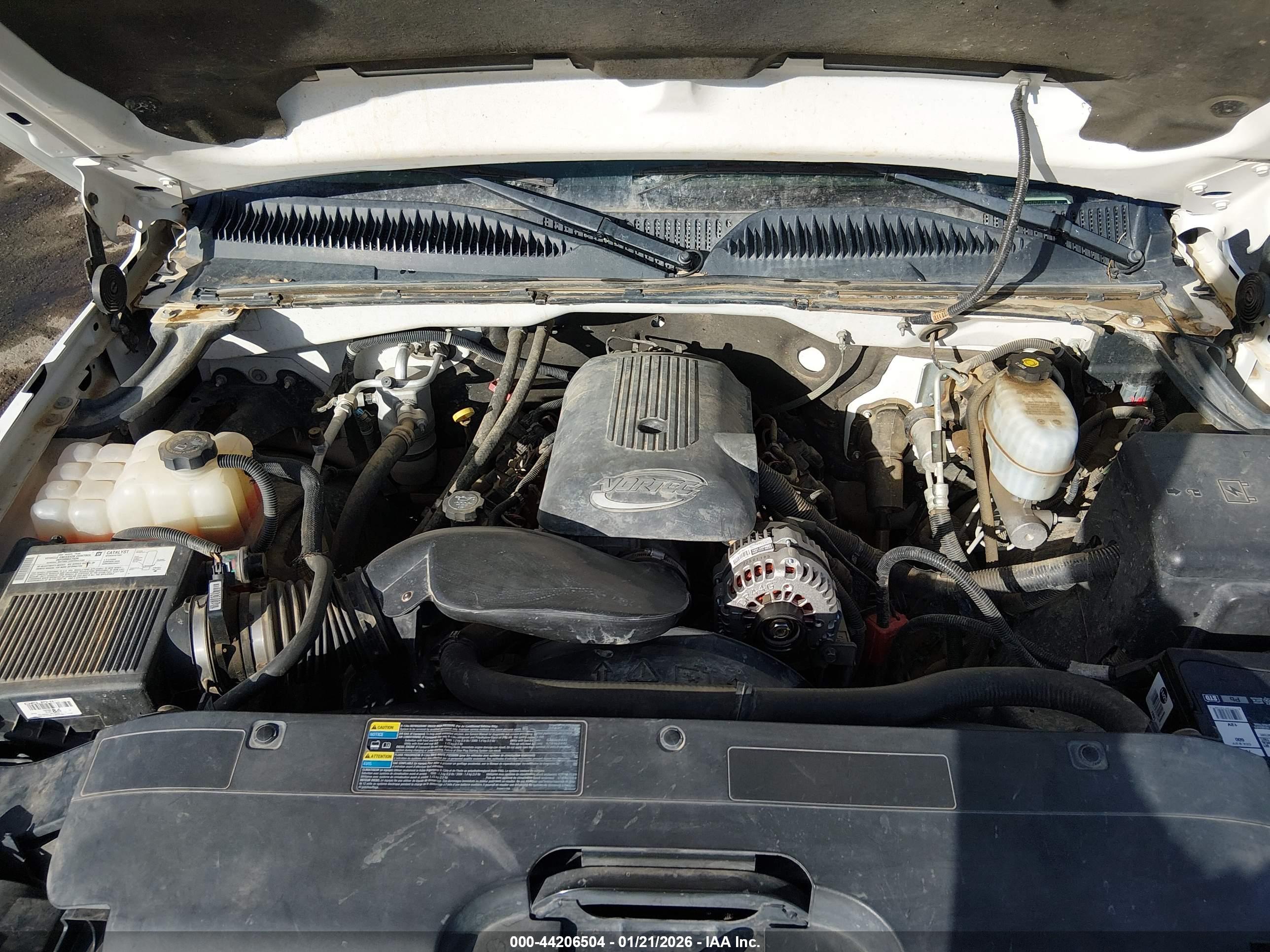 CHEVROLET SILVERADO image 10