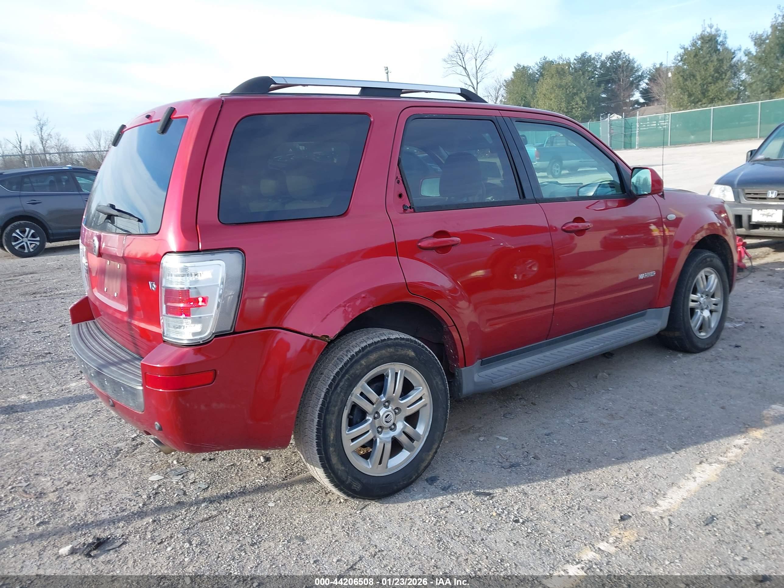 MERCURY MARINER image 4