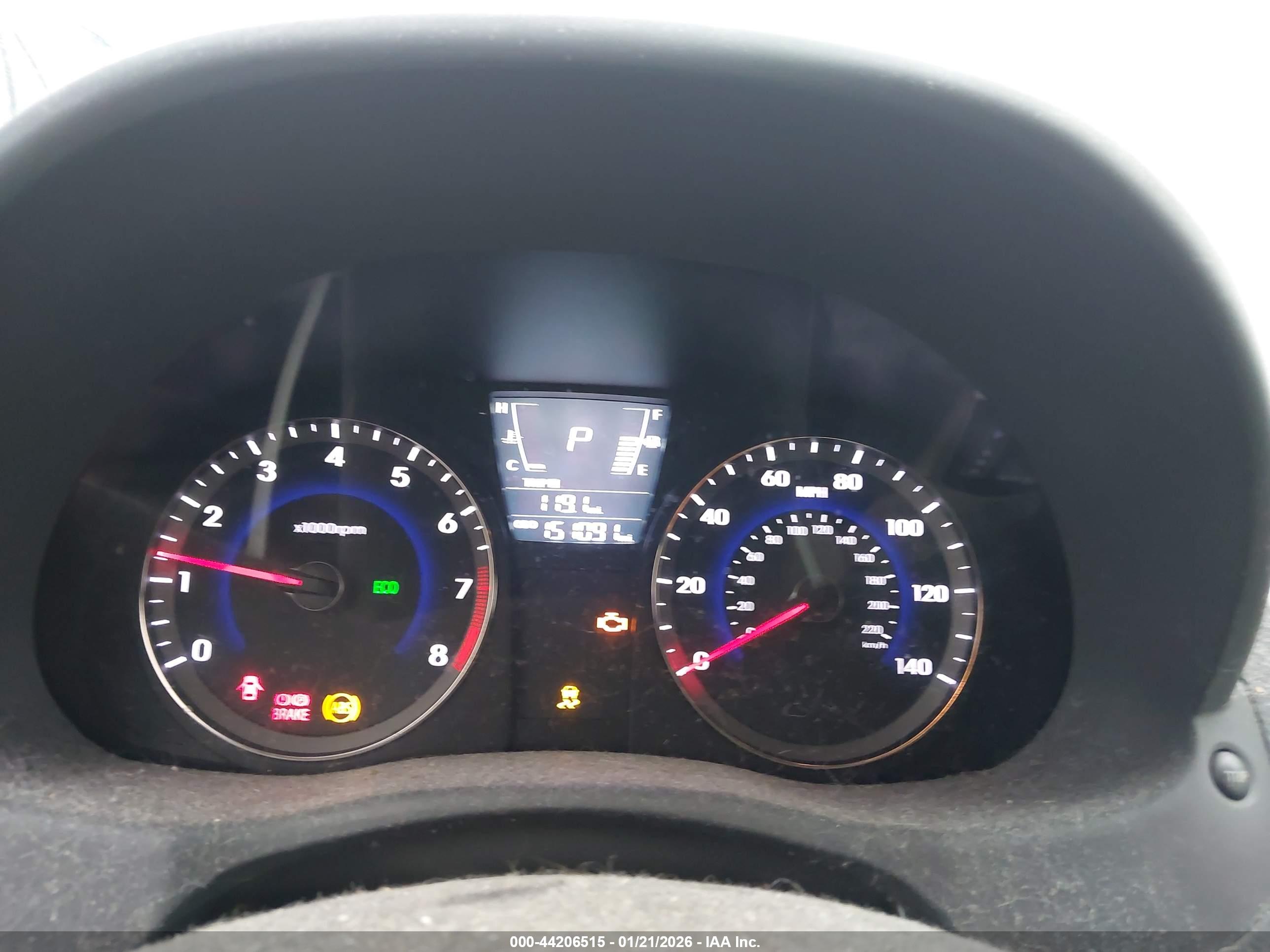 HYUNDAI ACCENT image 7